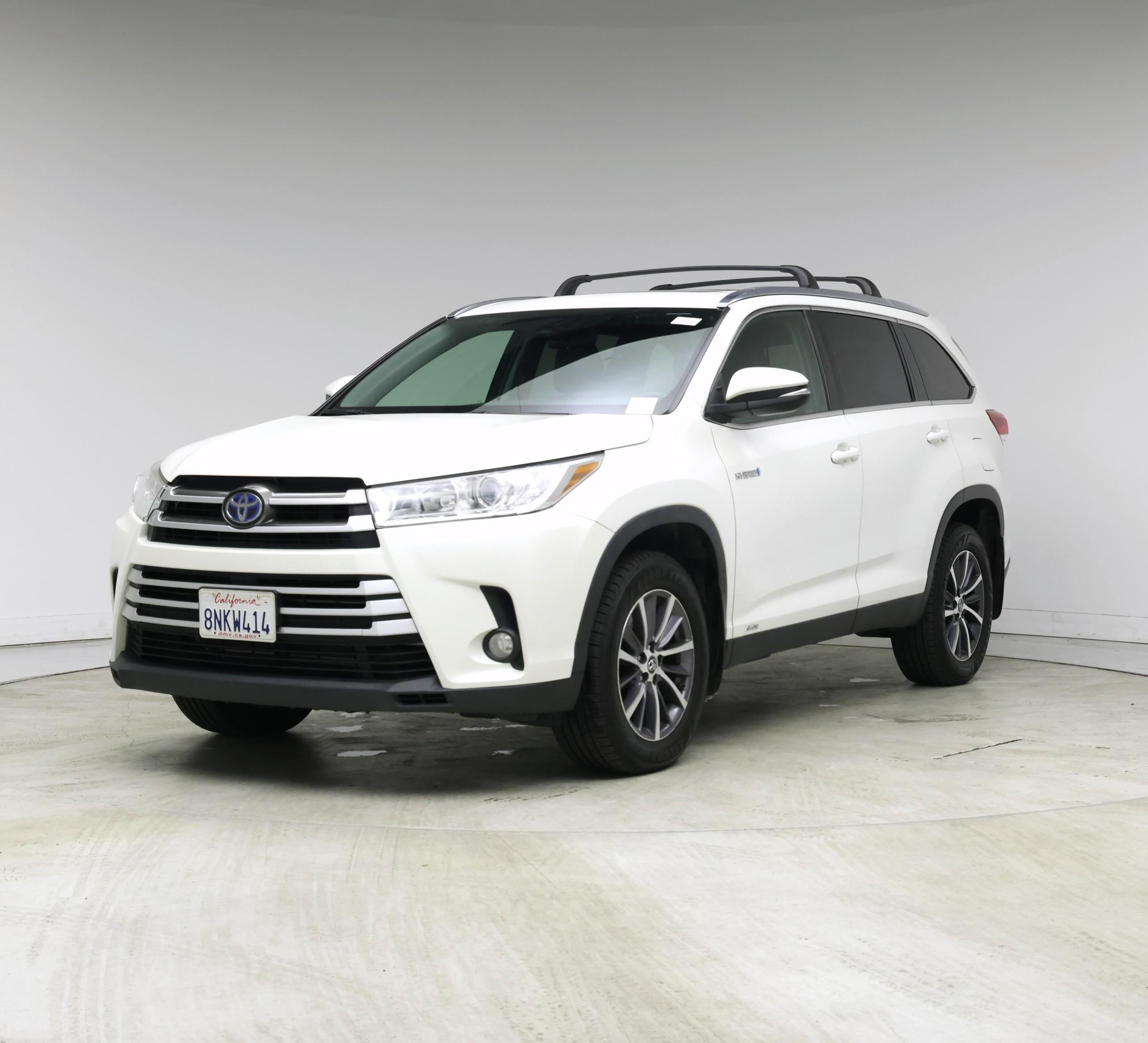 Thumbnail: 2019 Toyota Highlander - 4
