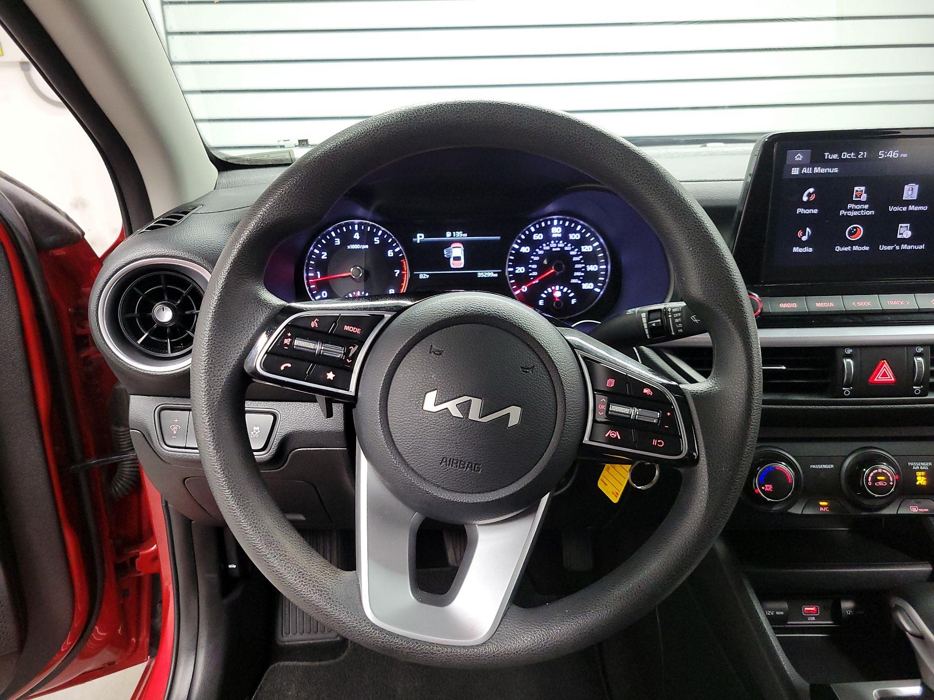 Thumbnail: 2023 Kia Forte - 10