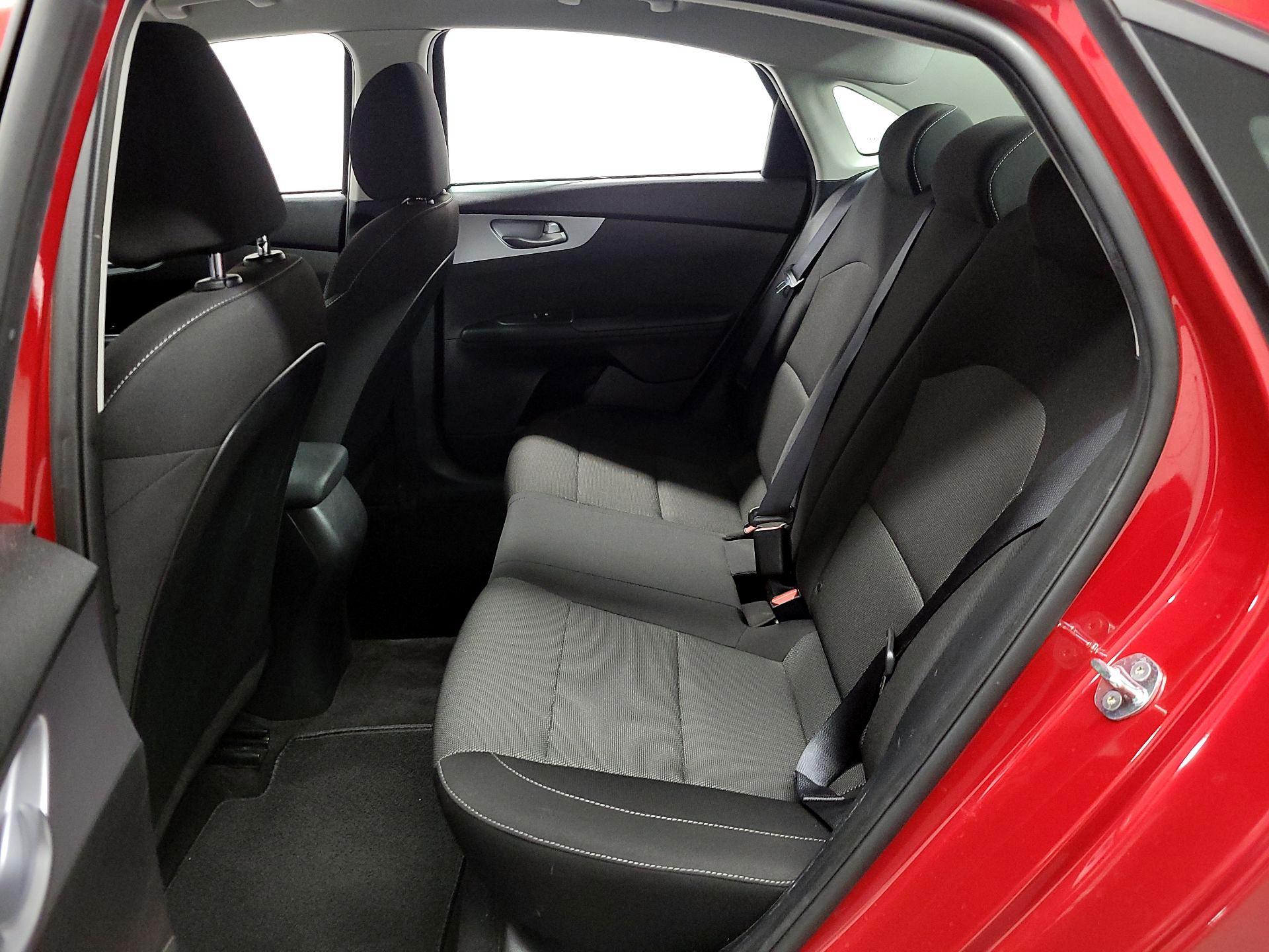 Thumbnail: 2023 Kia Forte - 18