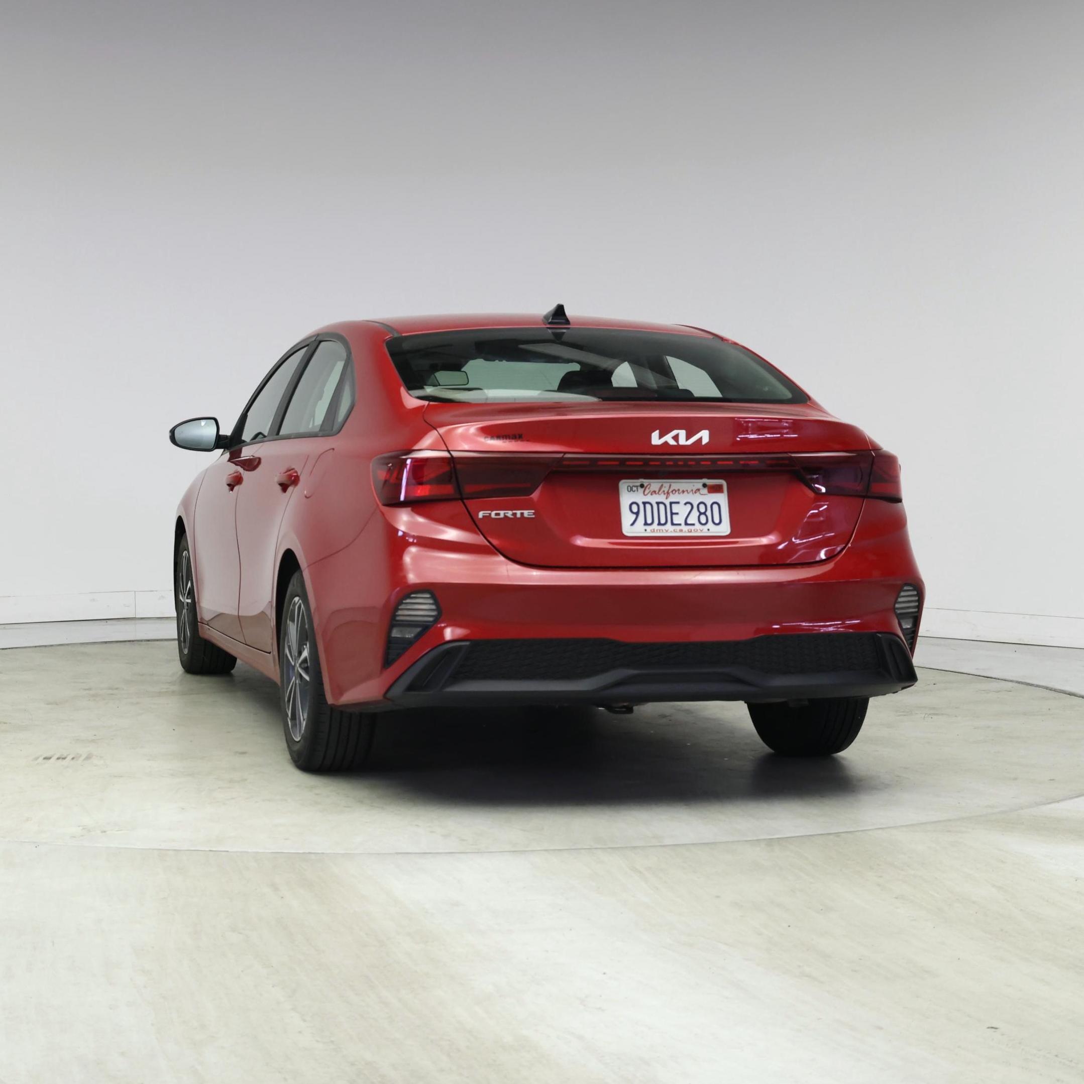 Thumbnail: 2023 Kia Forte - 6