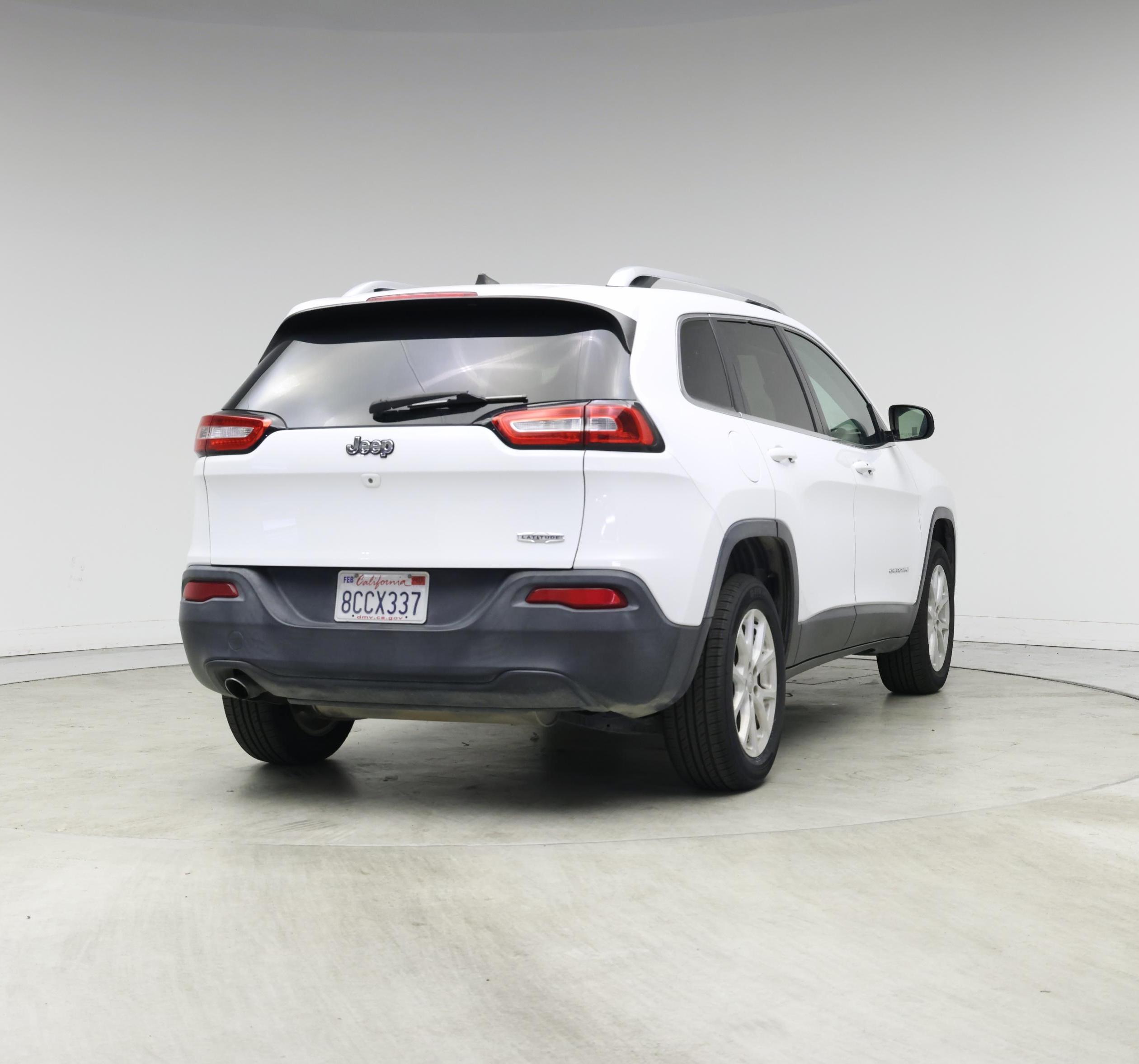 Thumbnail: 2018 Jeep Cherokee - 8