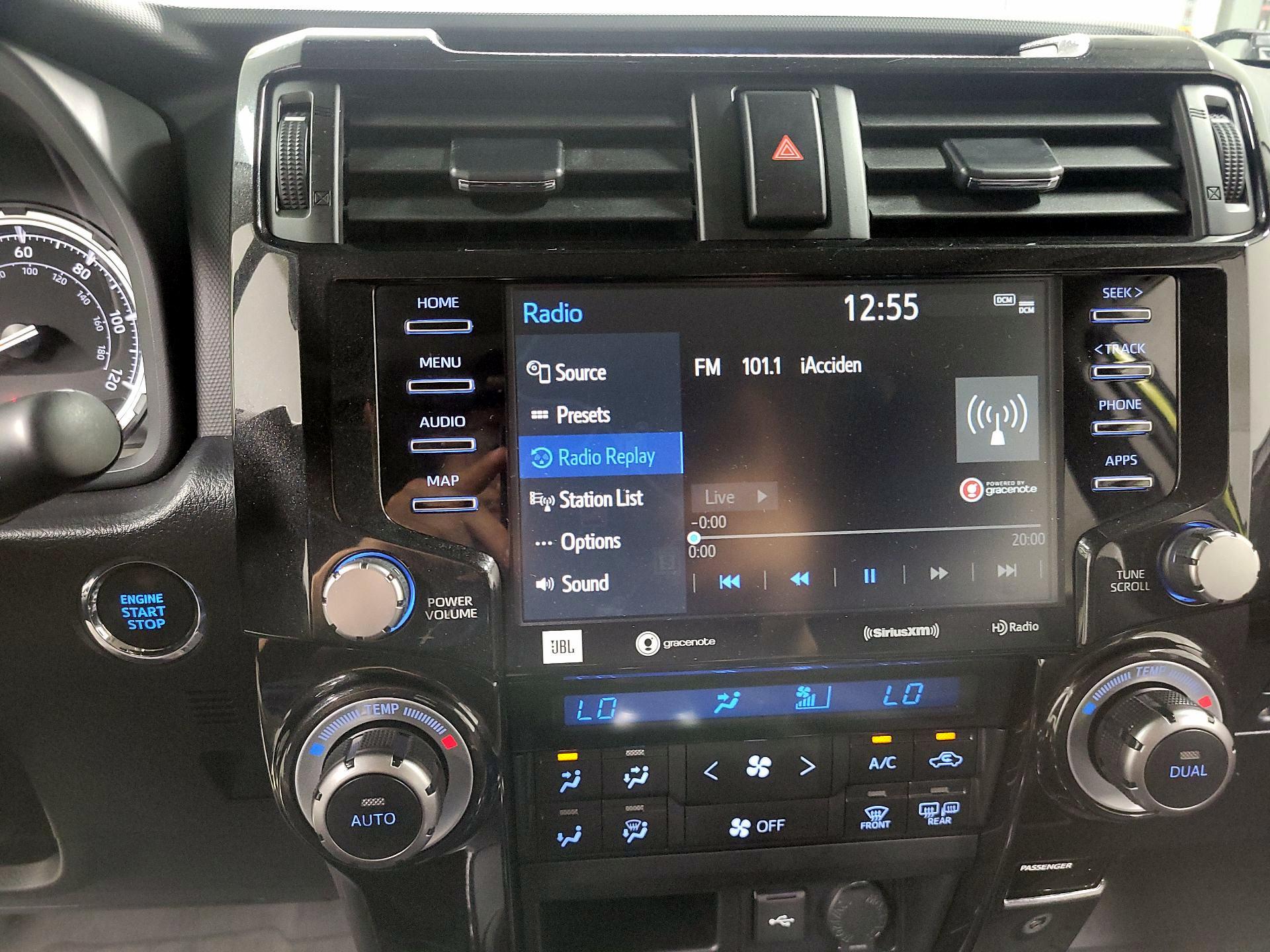 Thumbnail: 2022 Toyota 4Runner - 16