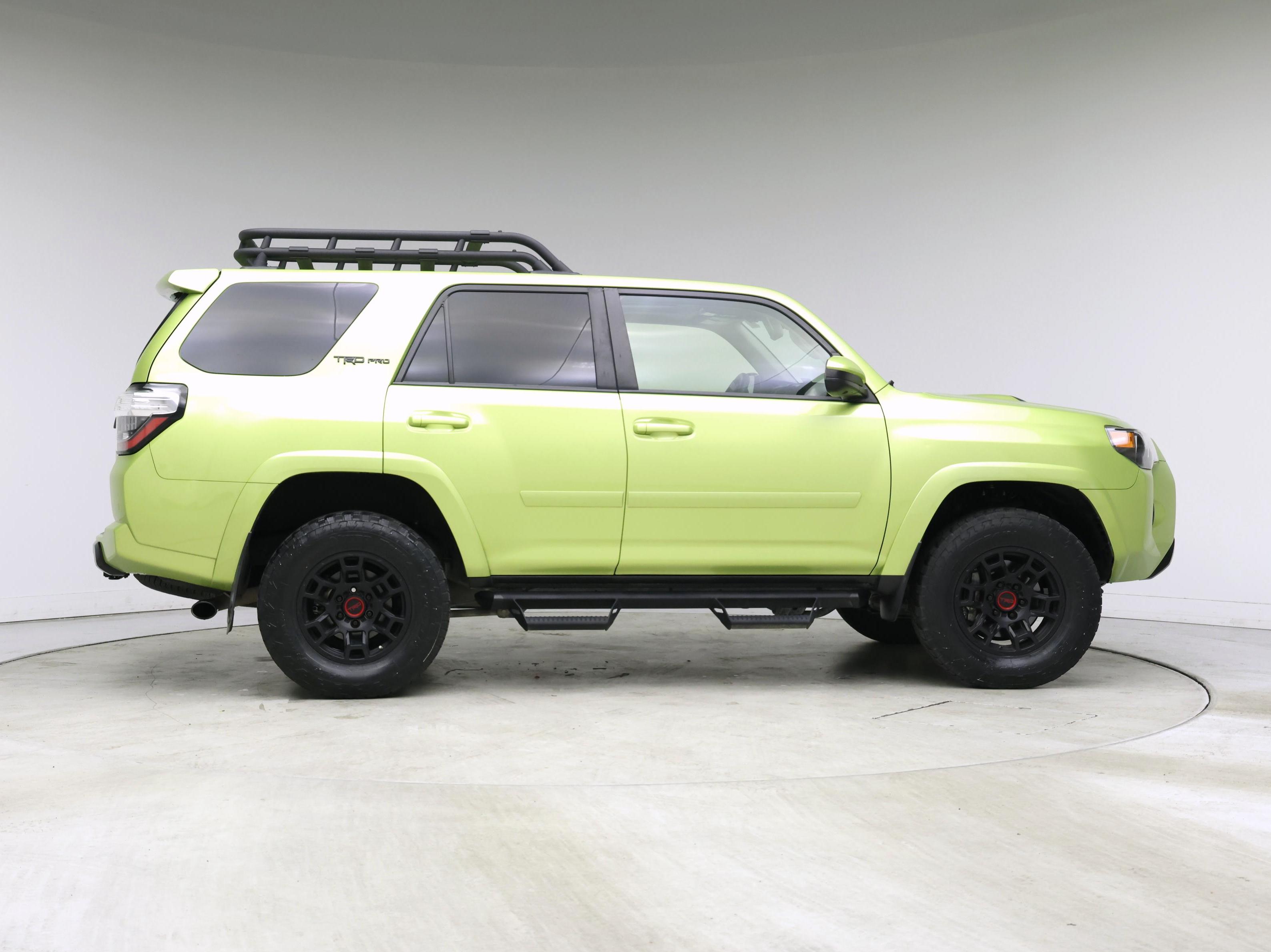 Thumbnail: 2022 Toyota 4Runner - 7