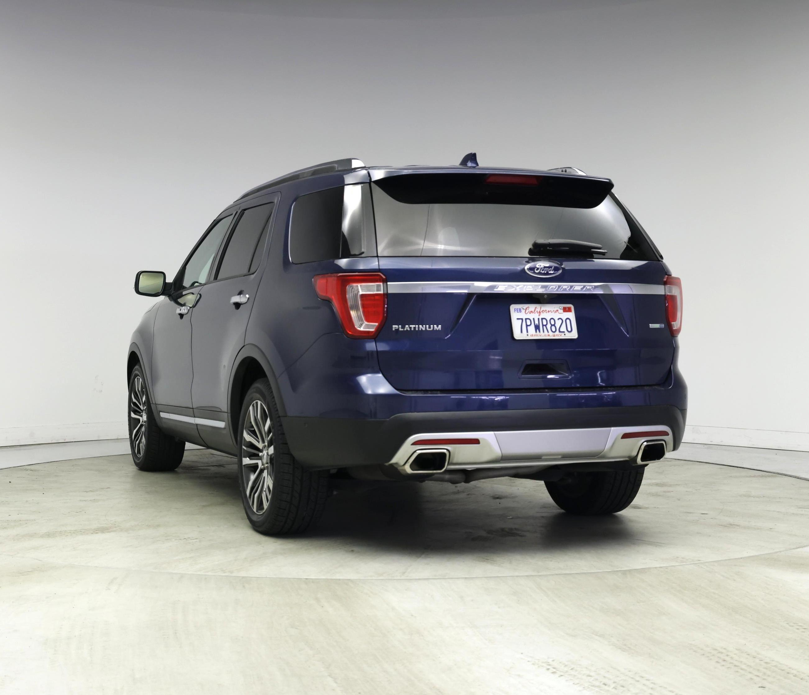Thumbnail: 2016 Ford Explorer - 2