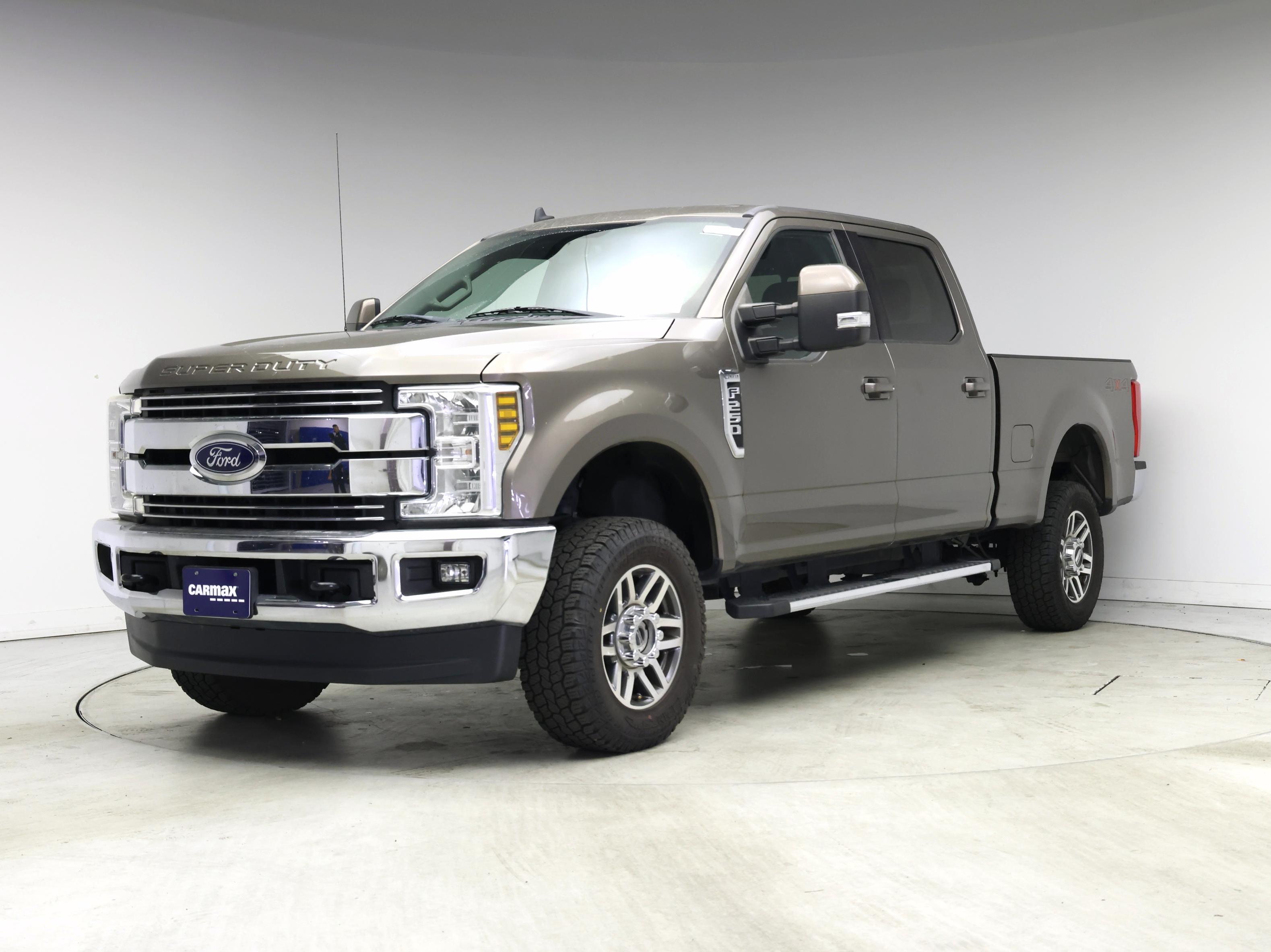 Thumbnail: 2019 Ford F-250 - 4