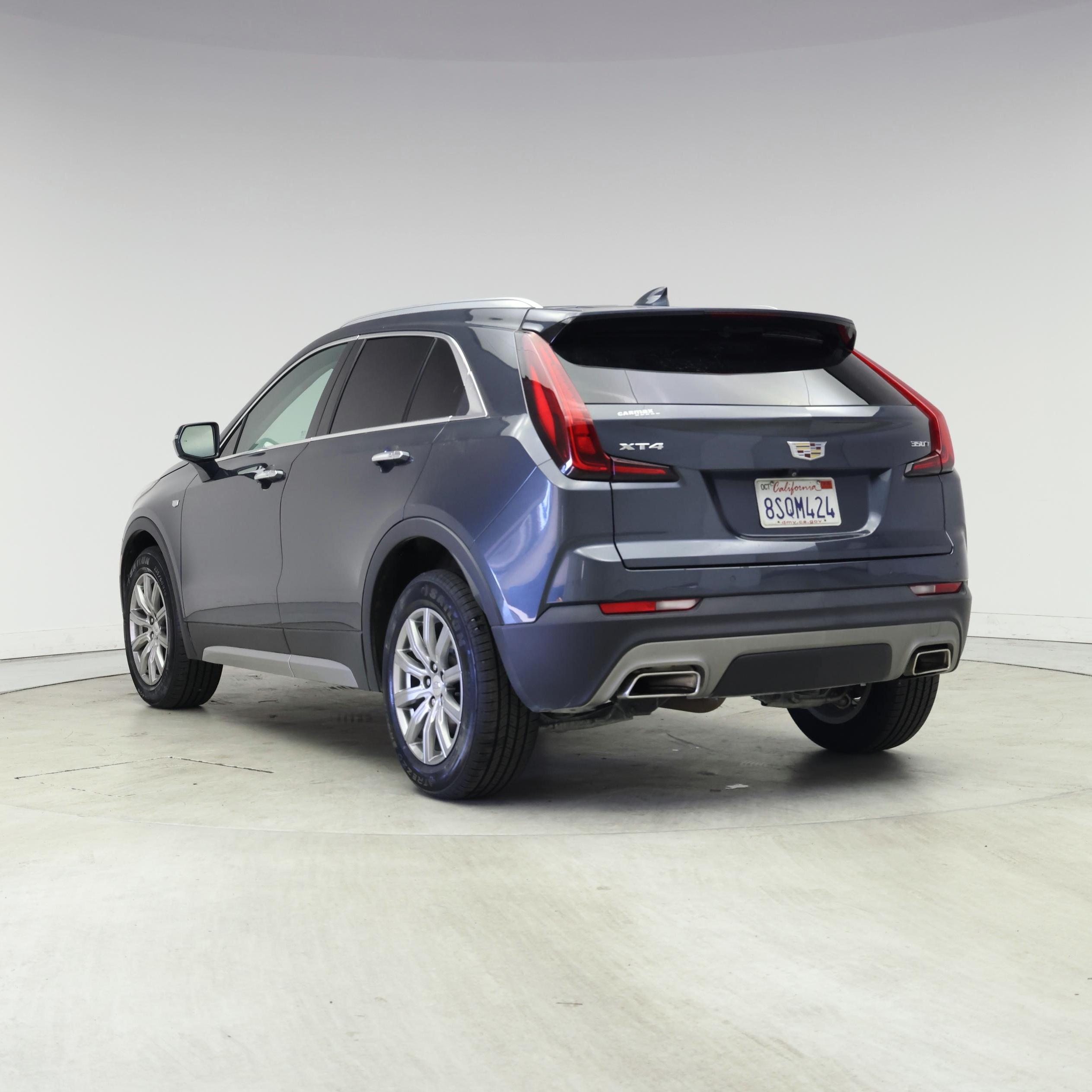 Thumbnail: 2021 Cadillac XT4 - 2