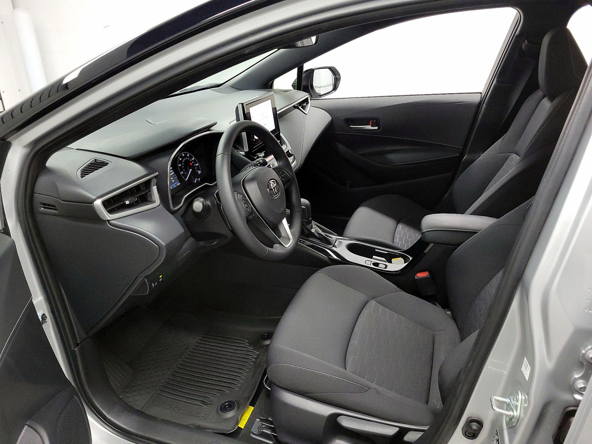 Thumbnail: 2025 Toyota Corolla - 11