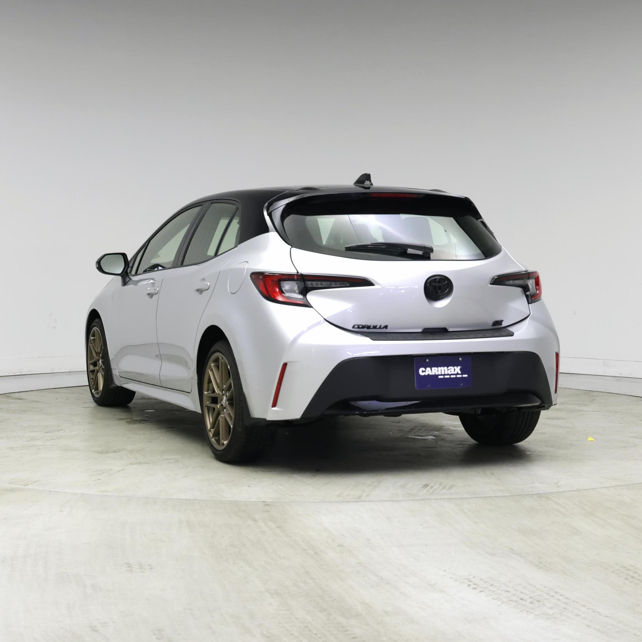 Thumbnail: 2025 Toyota Corolla - 2