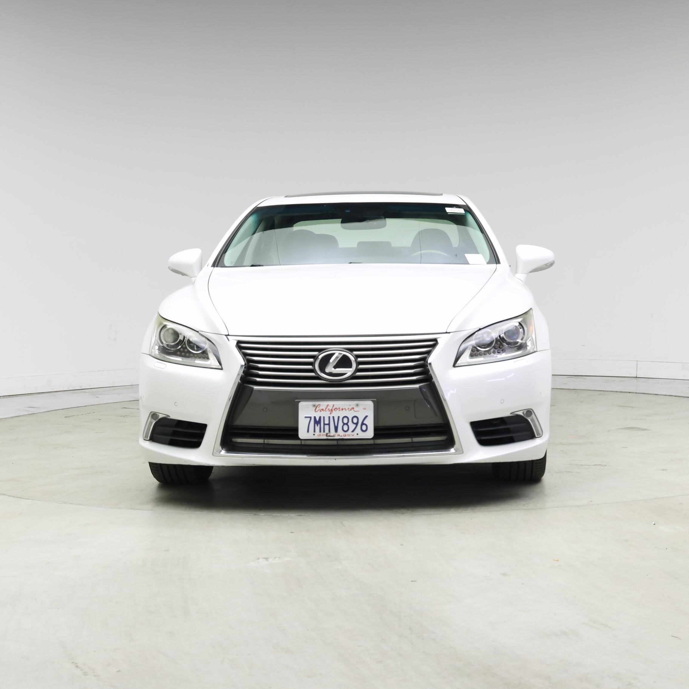 Thumbnail: 2015 Lexus LS - 5