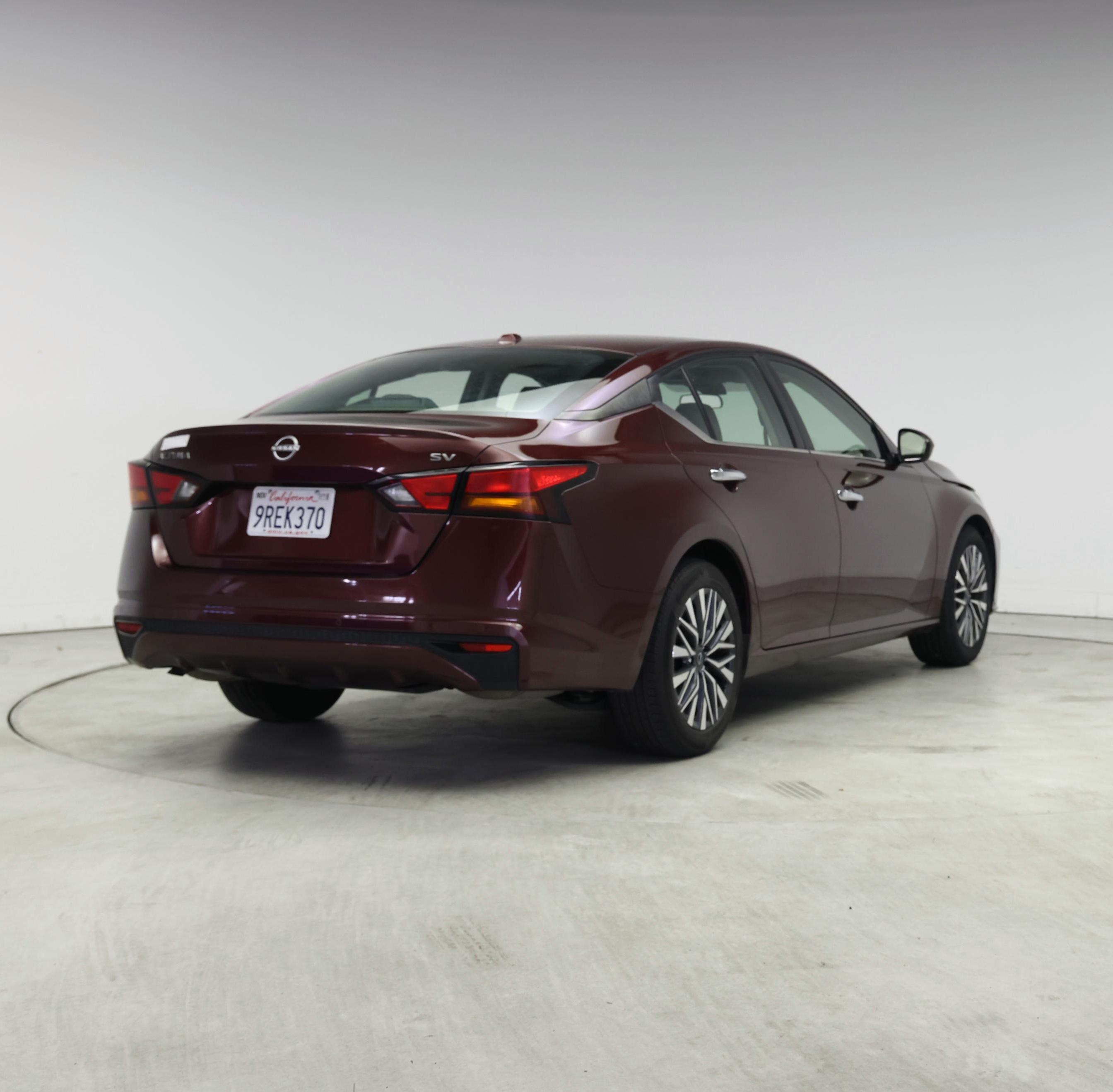 Thumbnail: 2023 Nissan Altima - 8