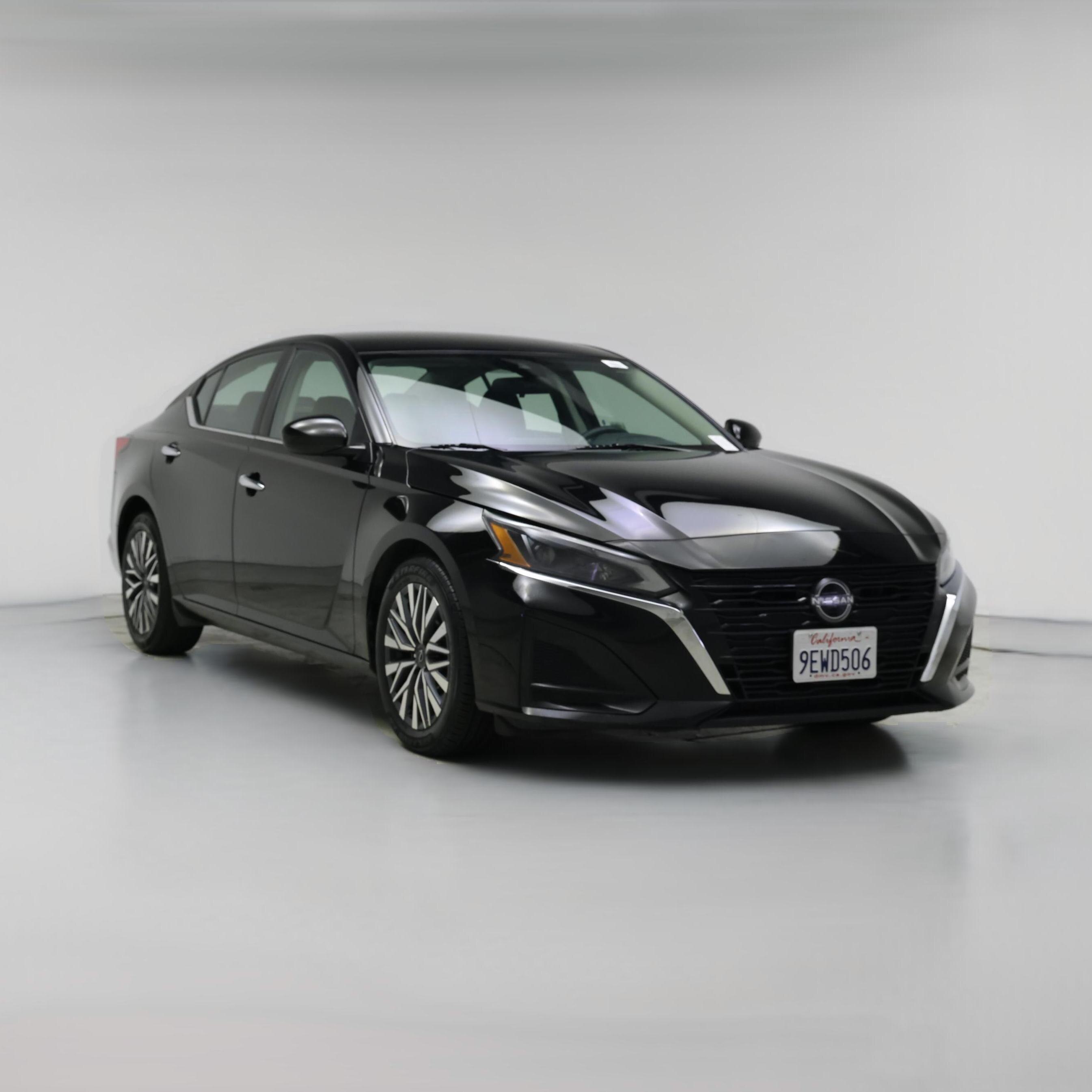 Thumbnail: 2023 Nissan Altima - 1