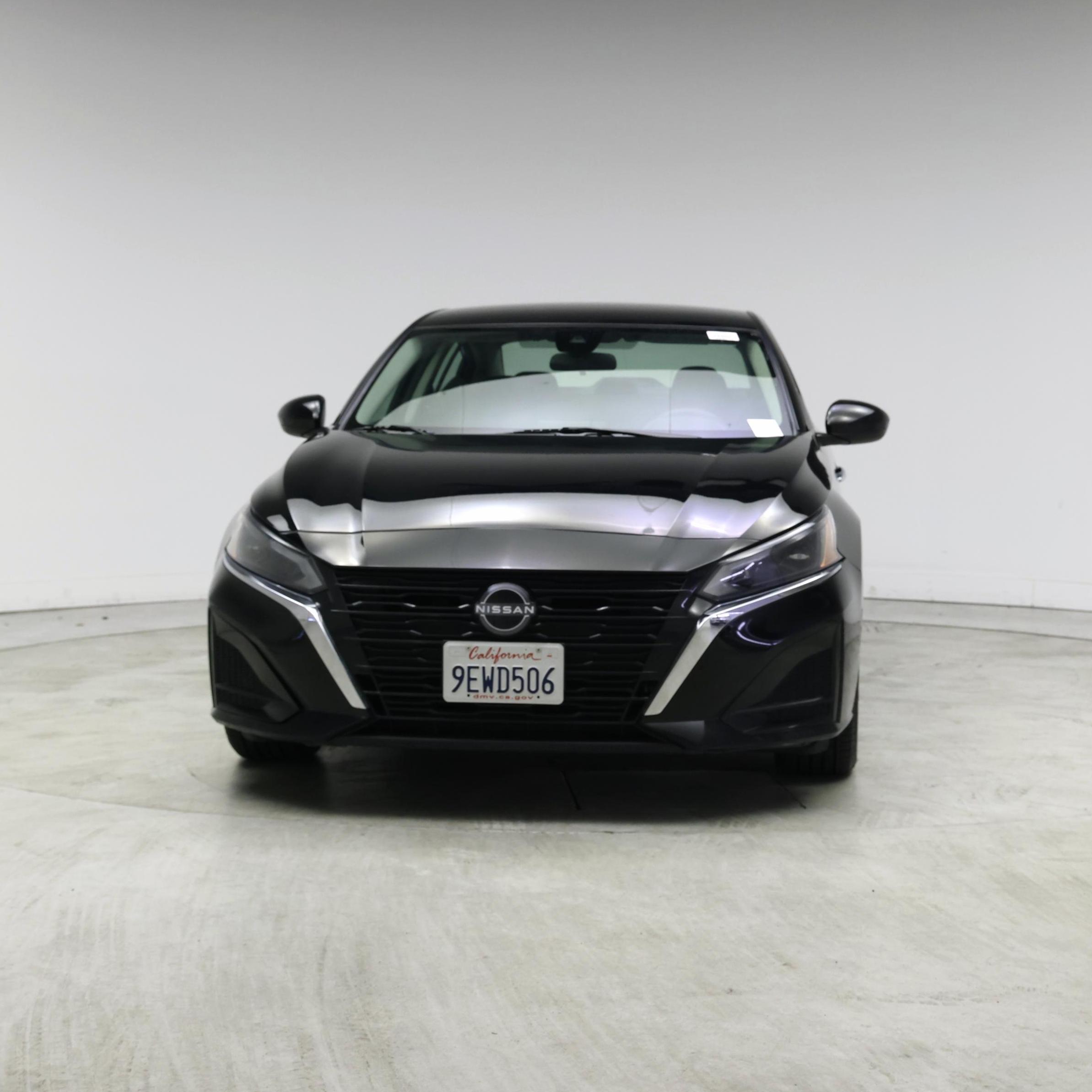 Thumbnail: 2023 Nissan Altima - 5
