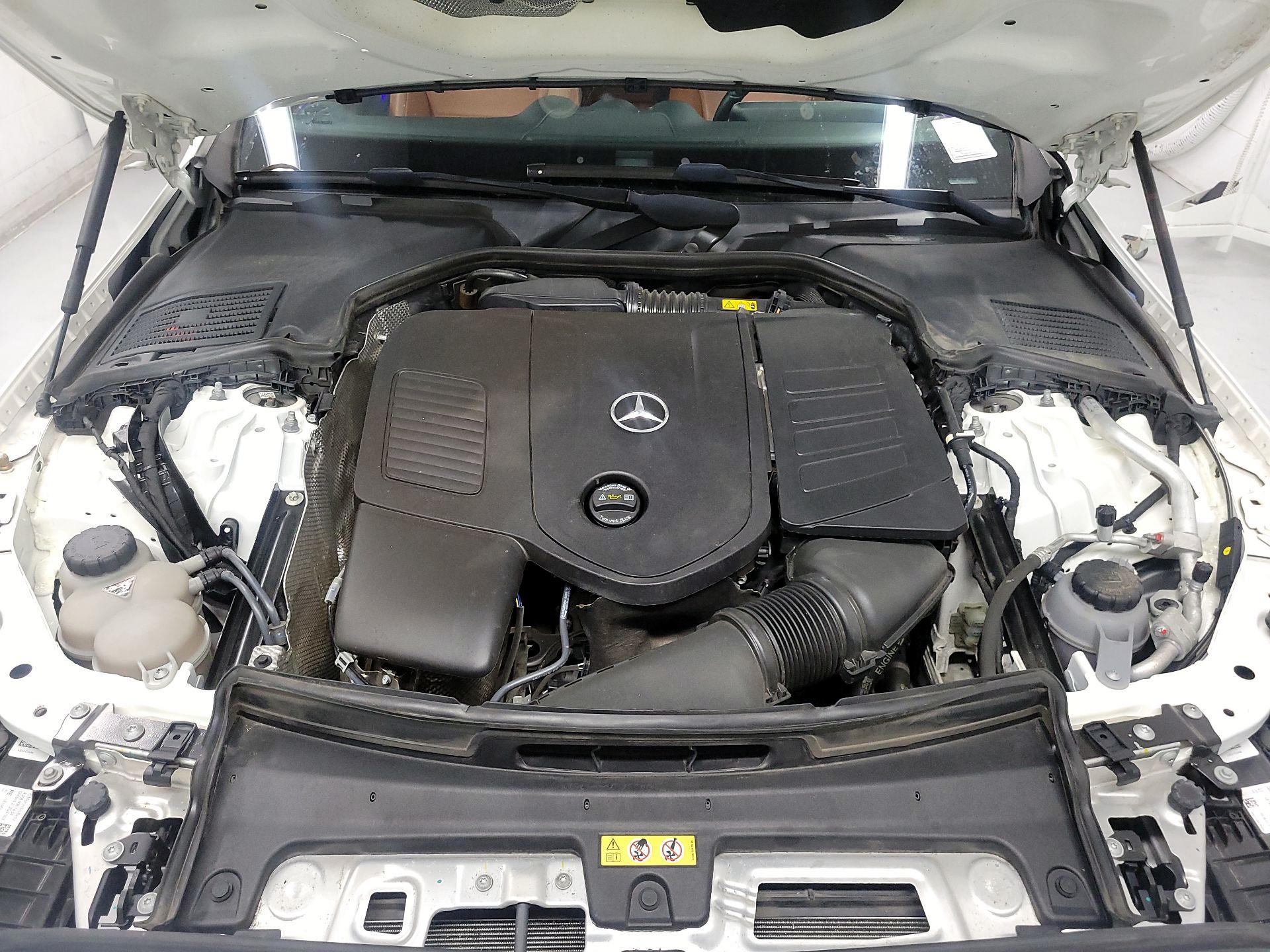 Thumbnail: 2022 Mercedes-Benz C-Class - 18