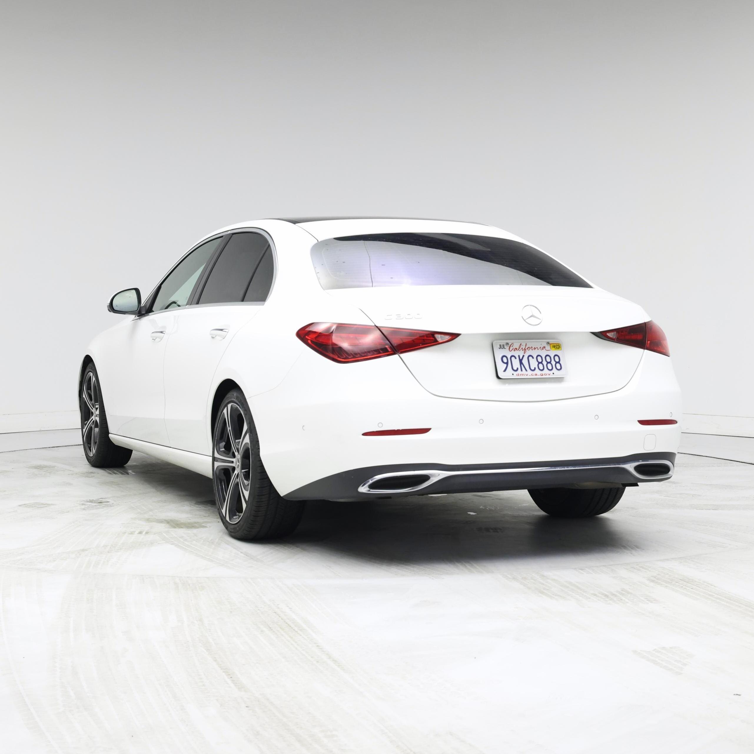 Thumbnail: 2022 Mercedes-Benz C-Class - 2