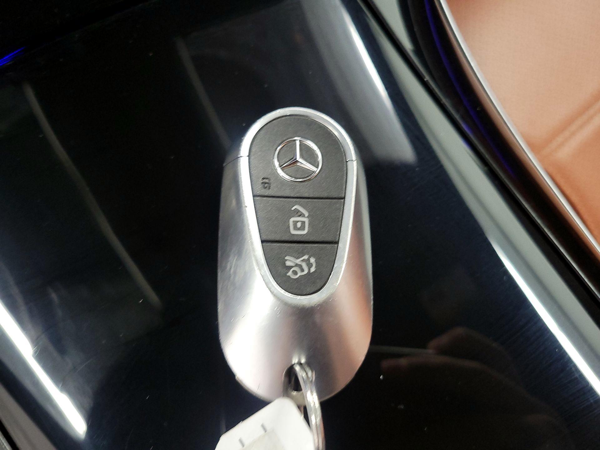 Thumbnail: 2022 Mercedes-Benz C-Class - 19