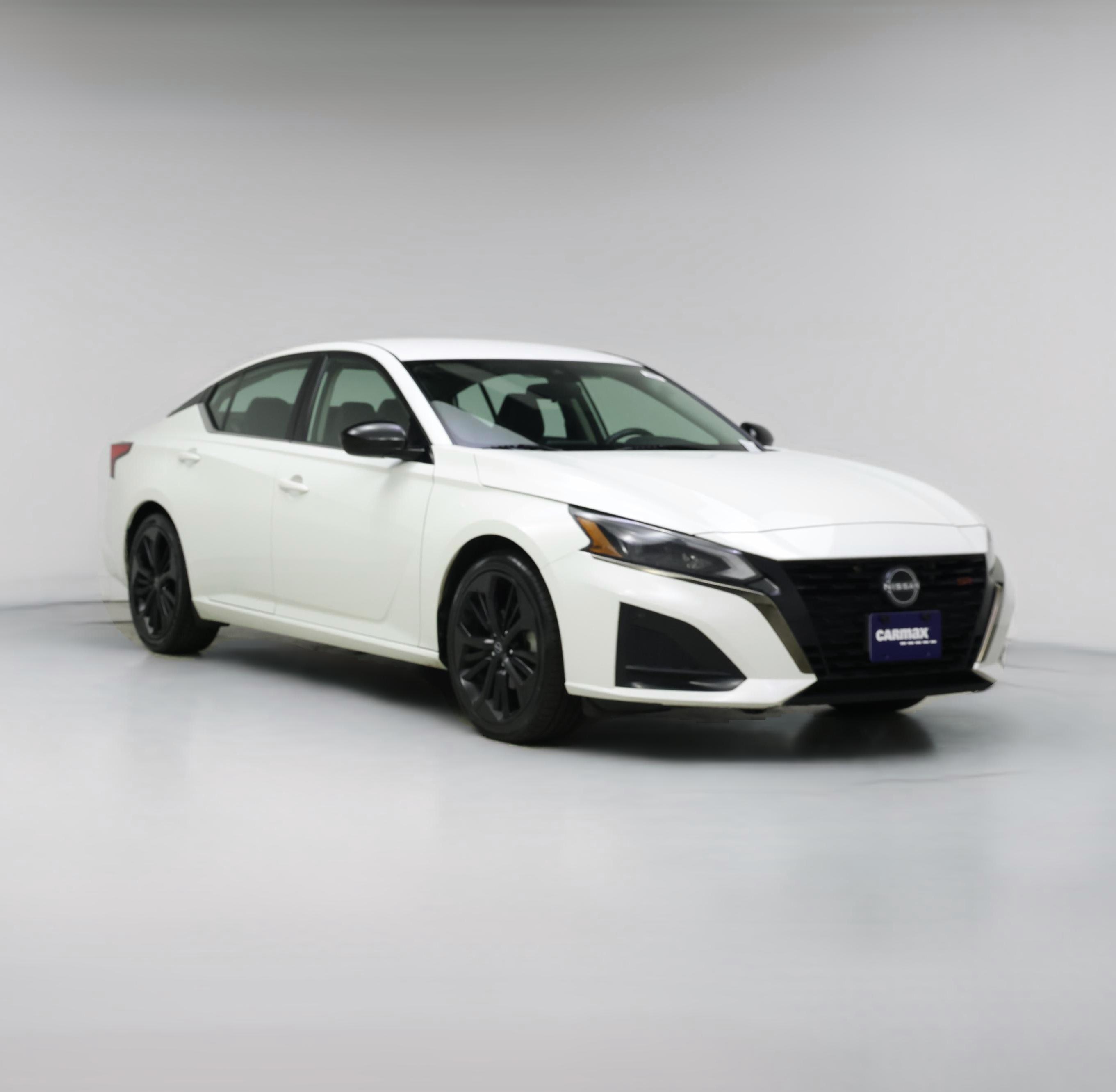 Thumbnail: 2023 Nissan Altima - 1