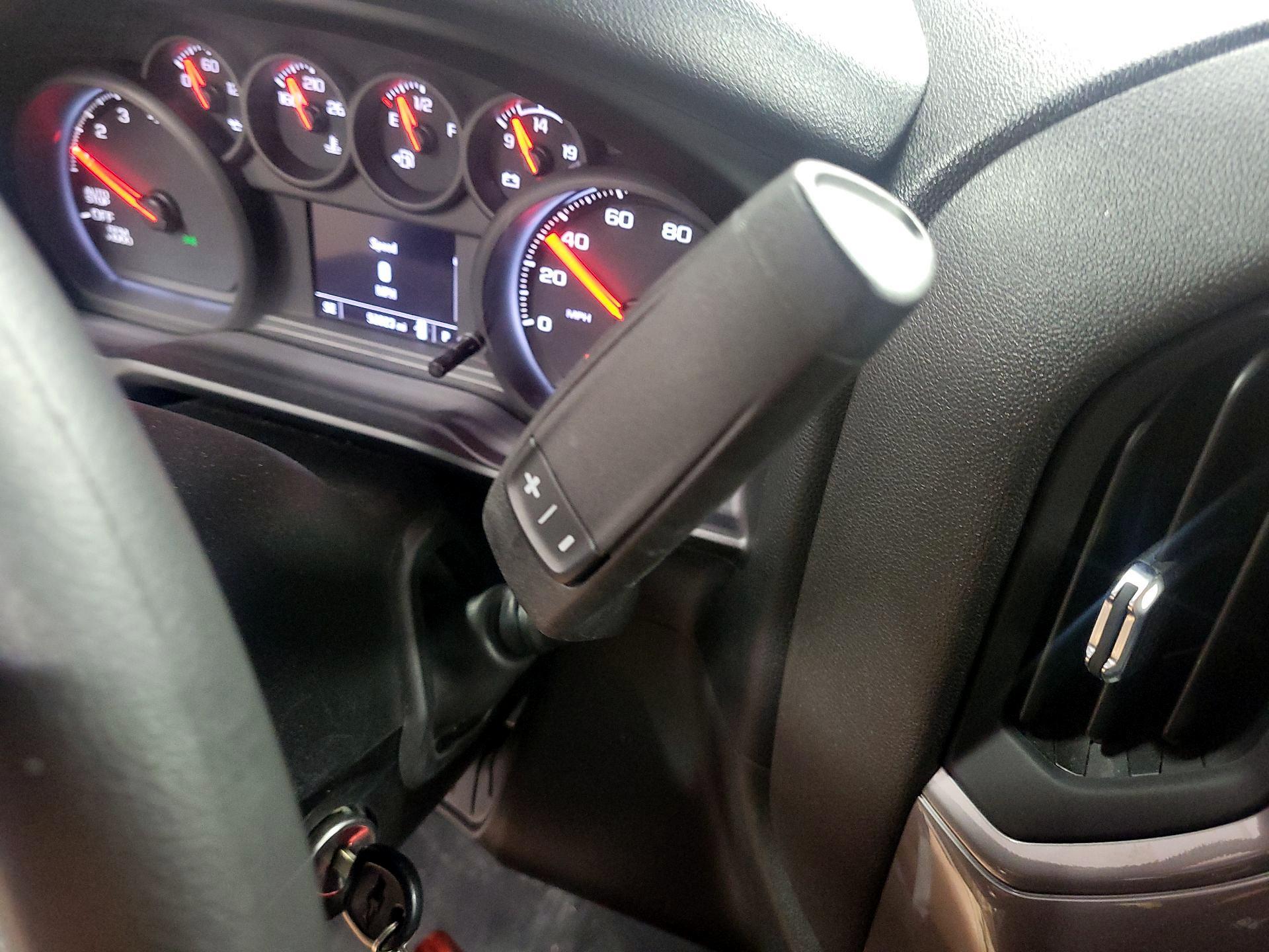 Thumbnail: 2022 Chevrolet Silverado 1500 - 16