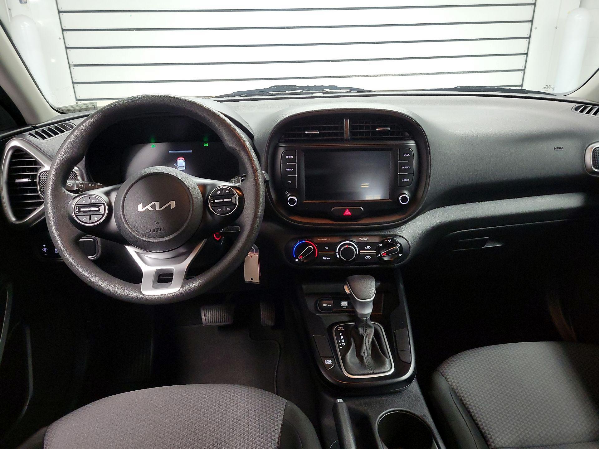 Thumbnail: 2023 Kia Soul - 9