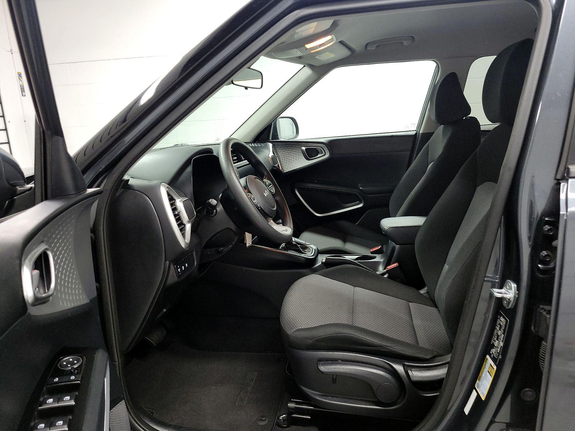 Thumbnail: 2023 Kia Soul - 11