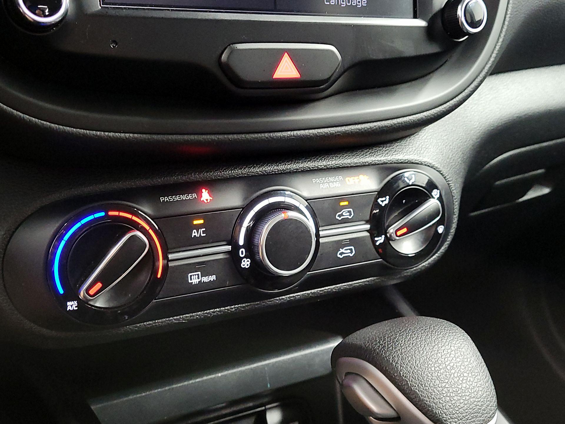Thumbnail: 2023 Kia Soul - 16