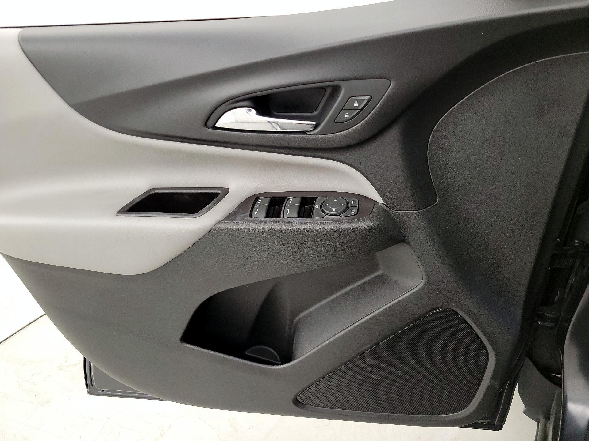 Thumbnail: 2022 Chevrolet Equinox - 12