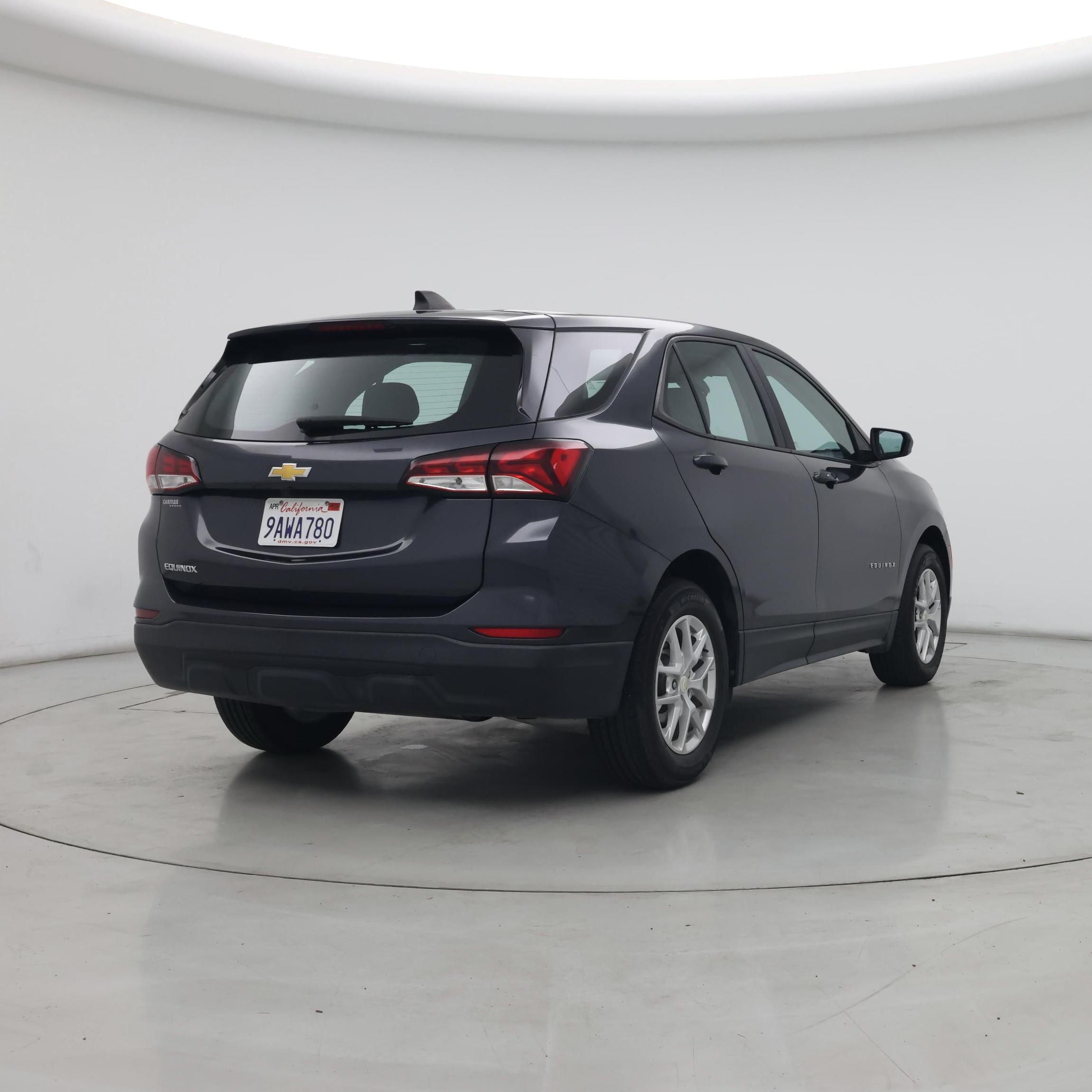 Thumbnail: 2022 Chevrolet Equinox - 8