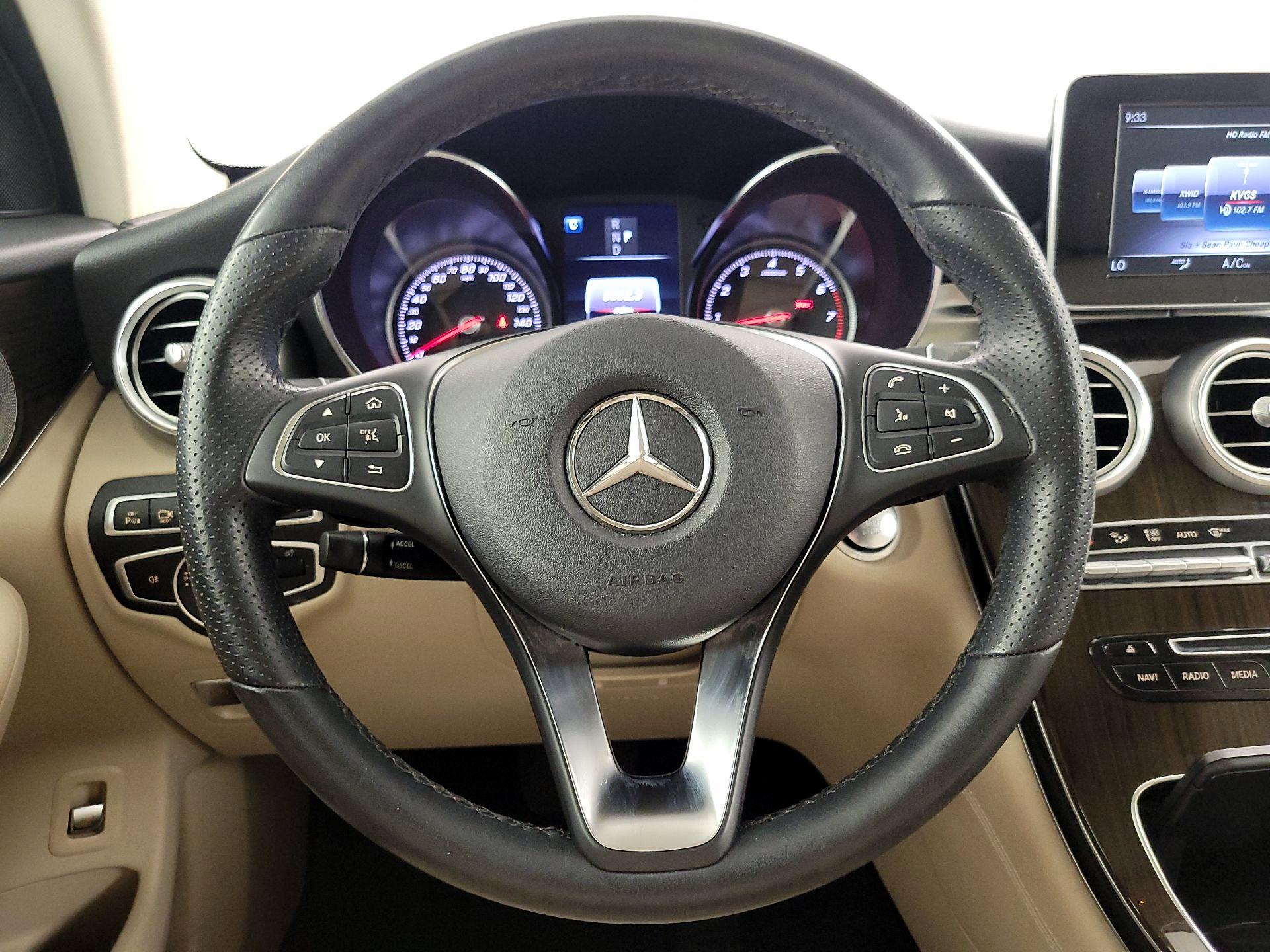 Thumbnail: 2019 Mercedes-Benz GLC - 10