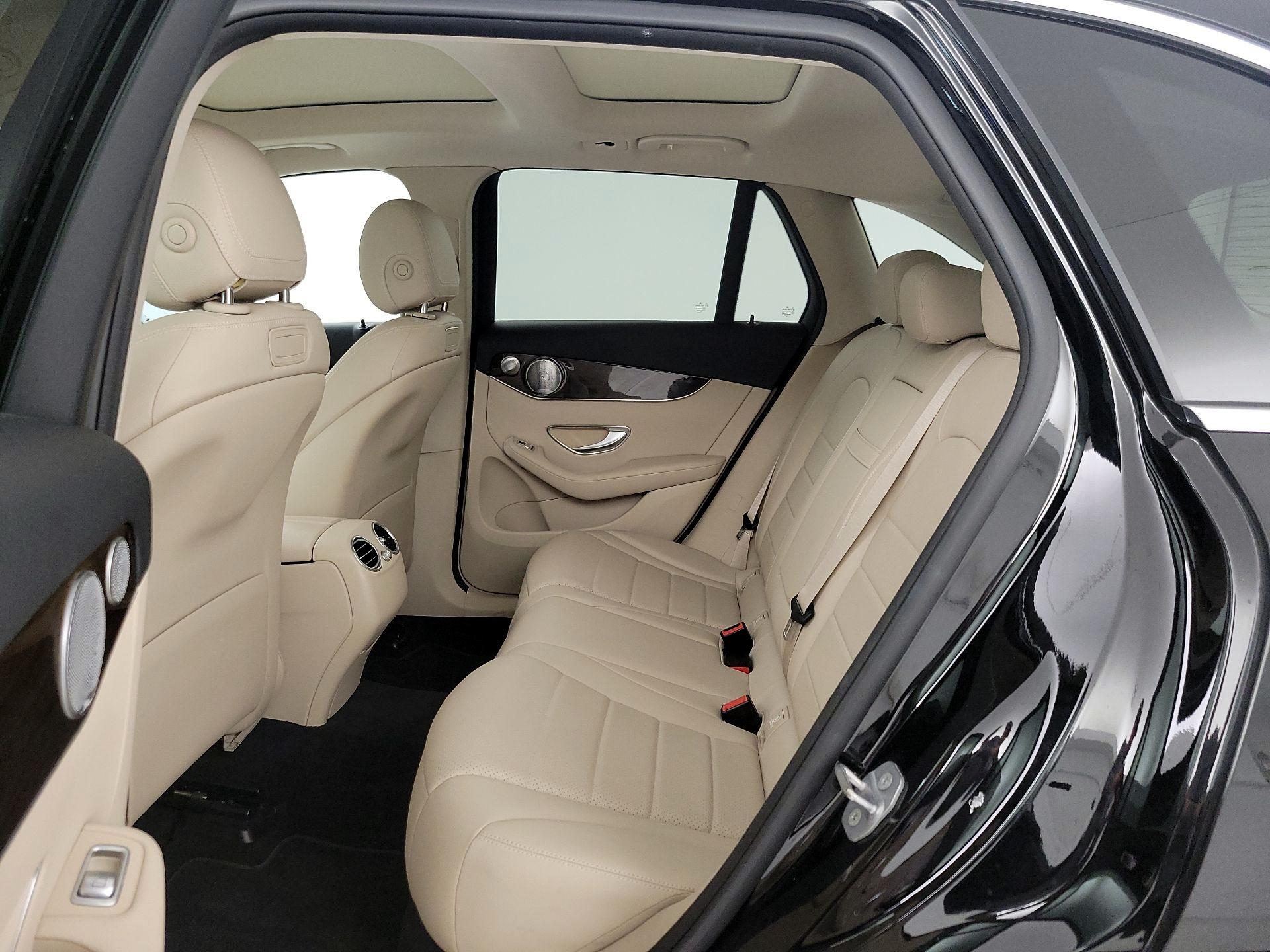 Thumbnail: 2019 Mercedes-Benz GLC - 20