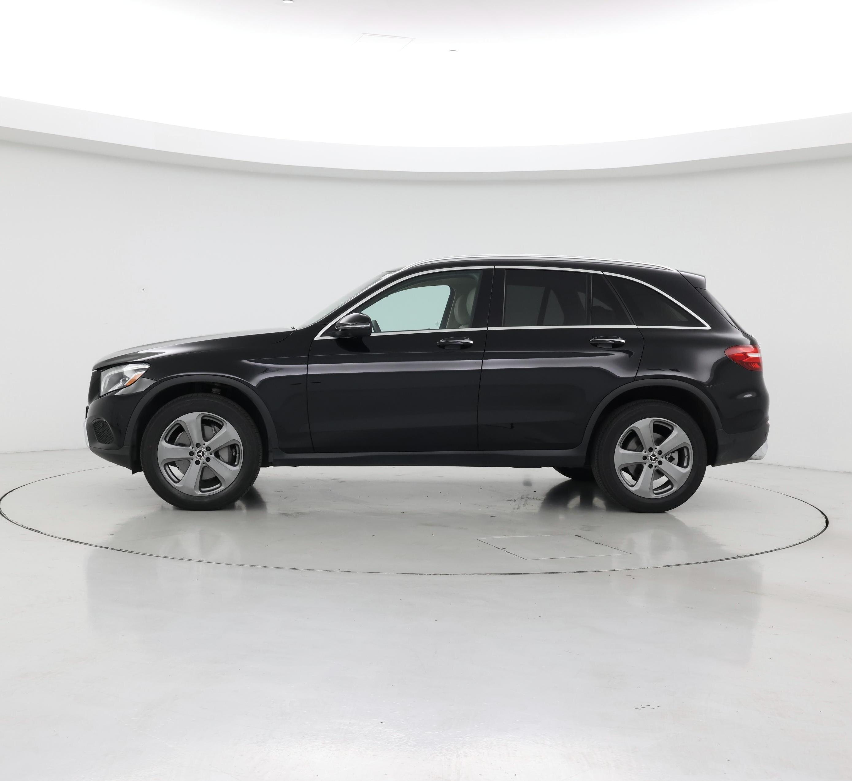 Thumbnail: 2019 Mercedes-Benz GLC - 3