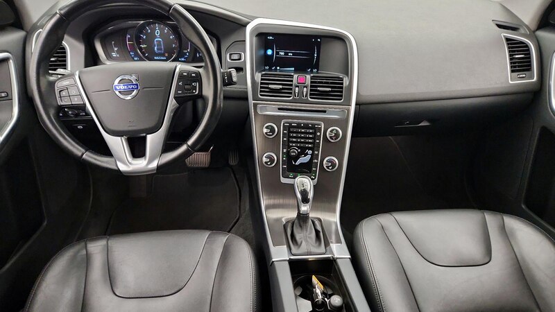 2016 Volvo XC60 T5 9