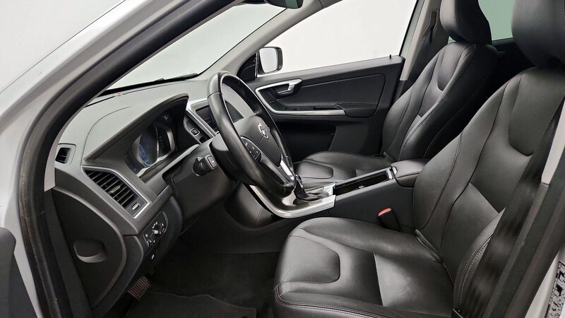 2016 Volvo XC60 T5 11