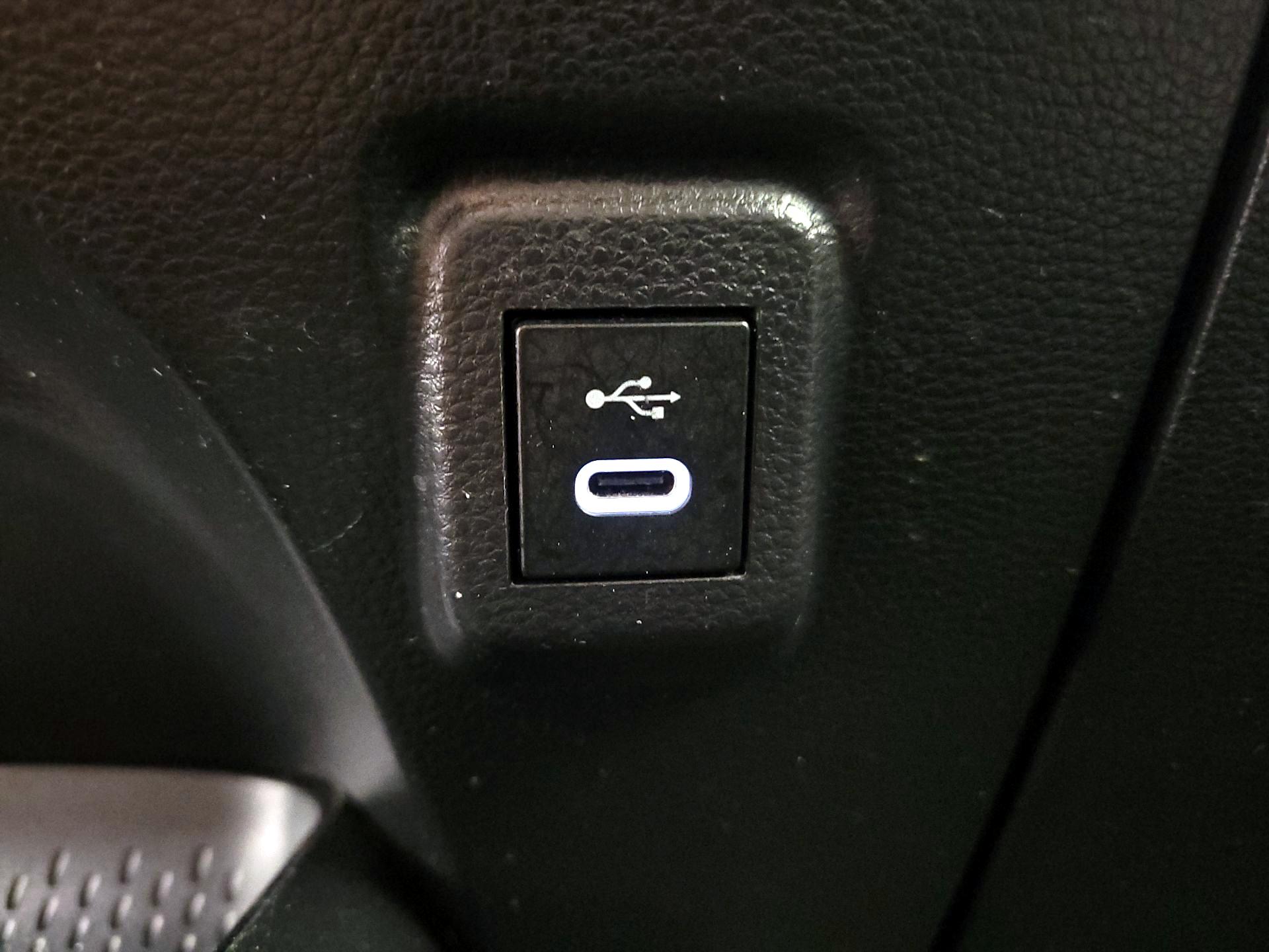 Thumbnail: 2024 Toyota Corolla - 18