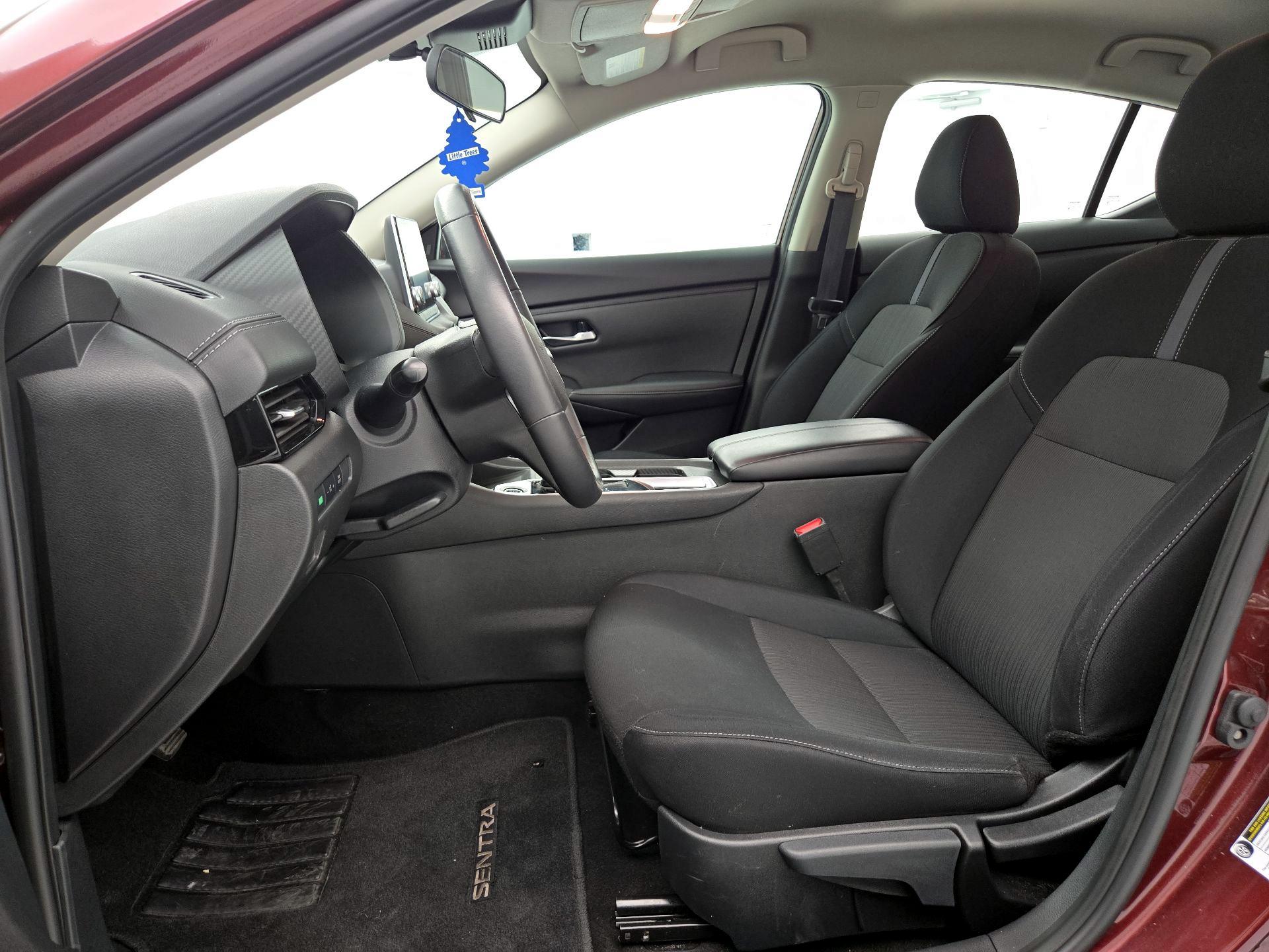Thumbnail: 2024 Nissan Sentra - 11
