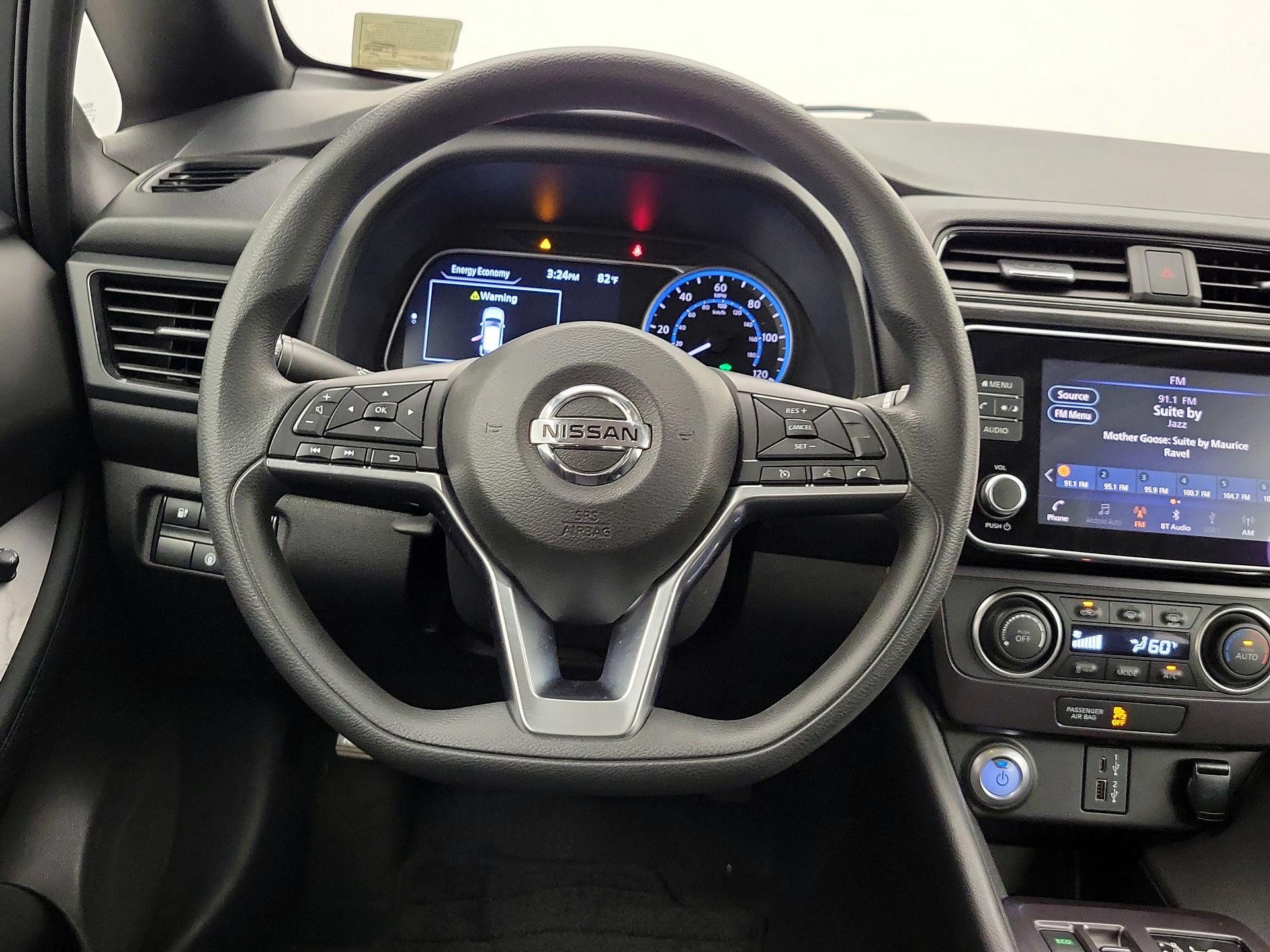 Thumbnail: 2021 Nissan Leaf - 10