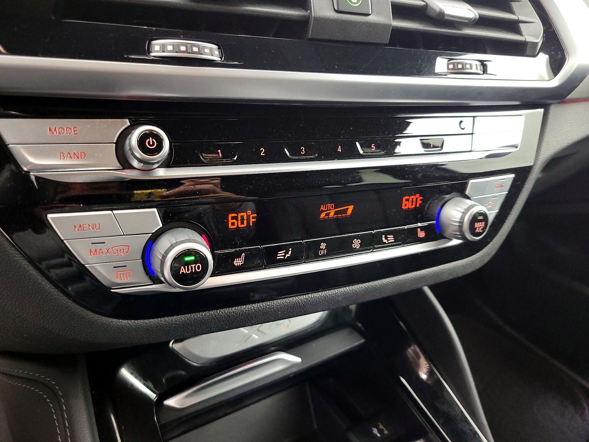Thumbnail: 2020 BMW X4 - 17