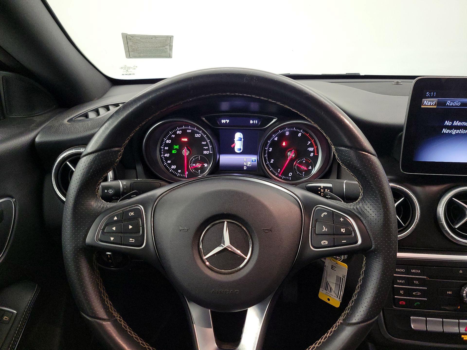 Thumbnail: 2018 Mercedes-Benz CLA - 10