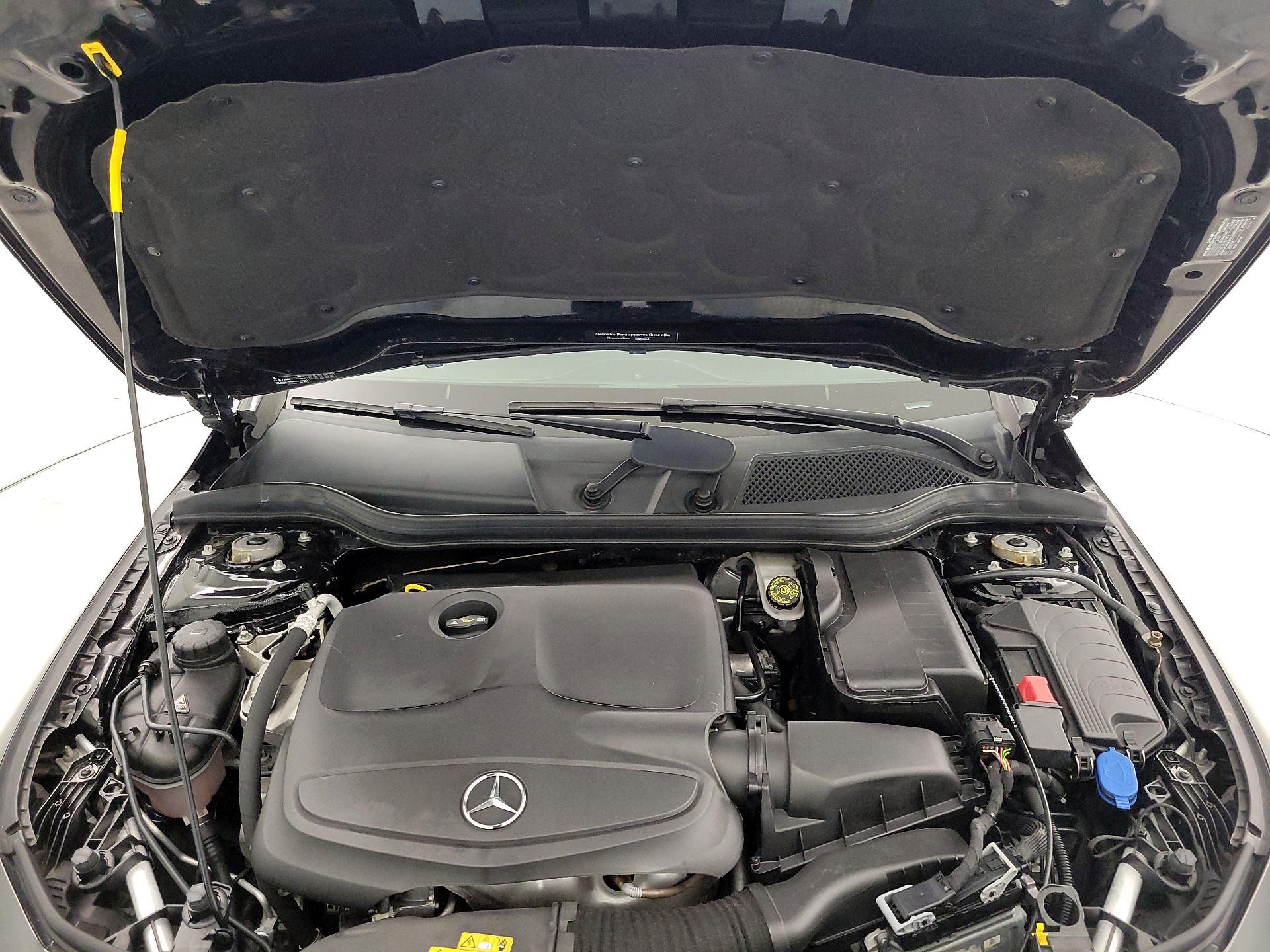 Thumbnail: 2018 Mercedes-Benz CLA - 20