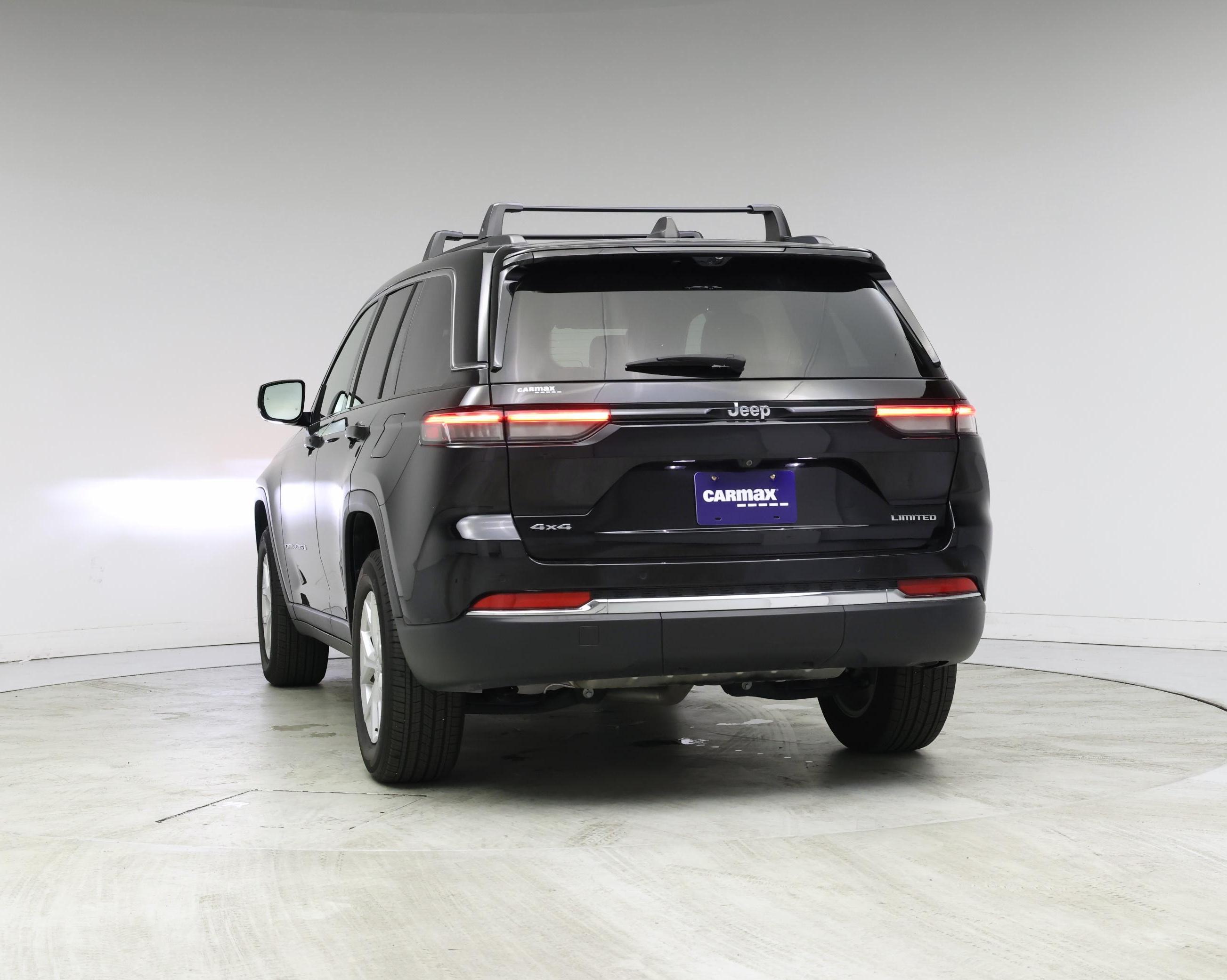 Thumbnail: 2023 Jeep Grand Cherokee - 6