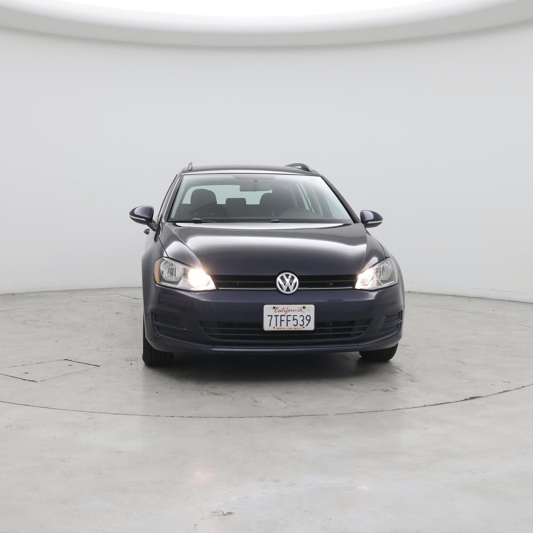 Thumbnail: 2016 Volkswagen Golf - 5