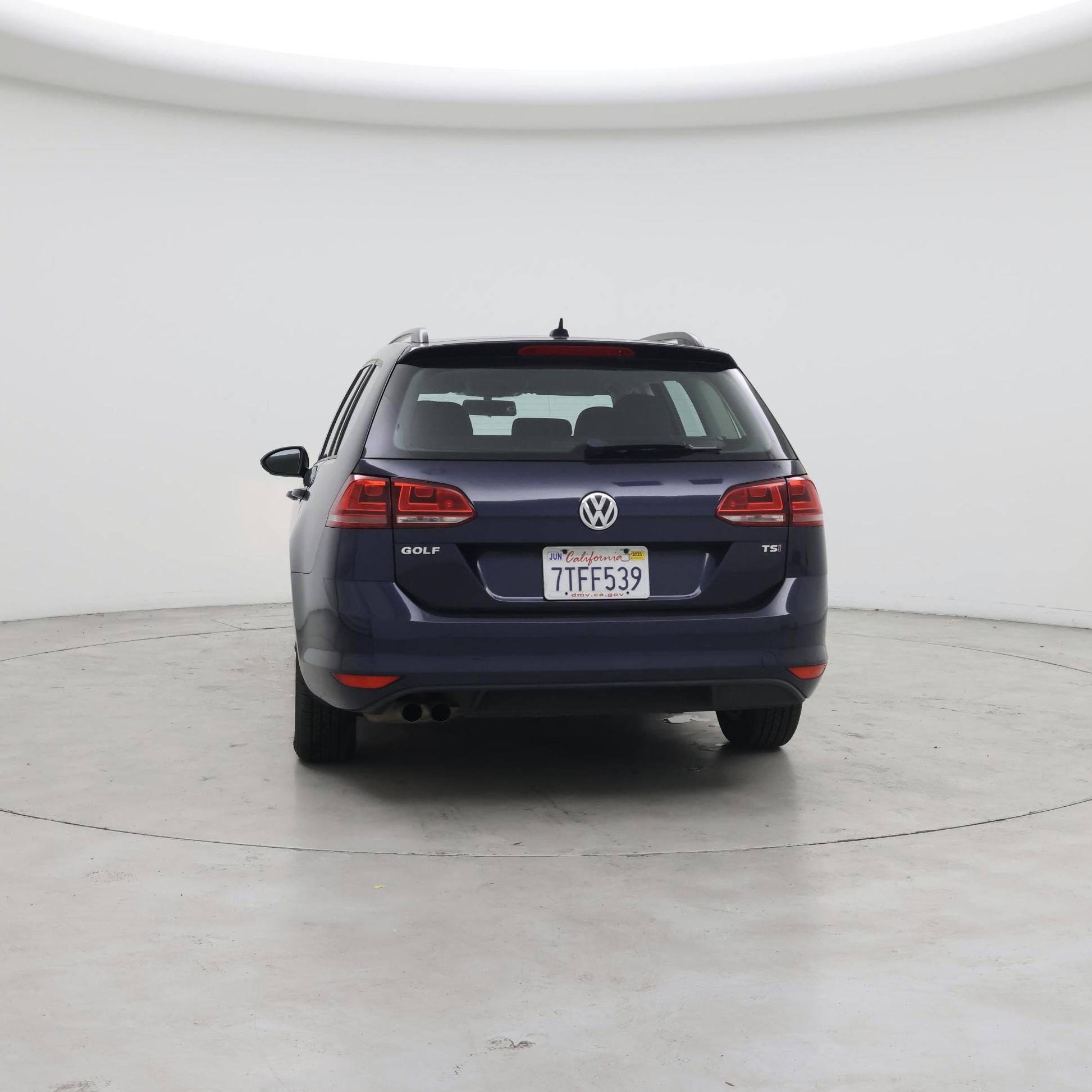 Thumbnail: 2016 Volkswagen Golf - 6