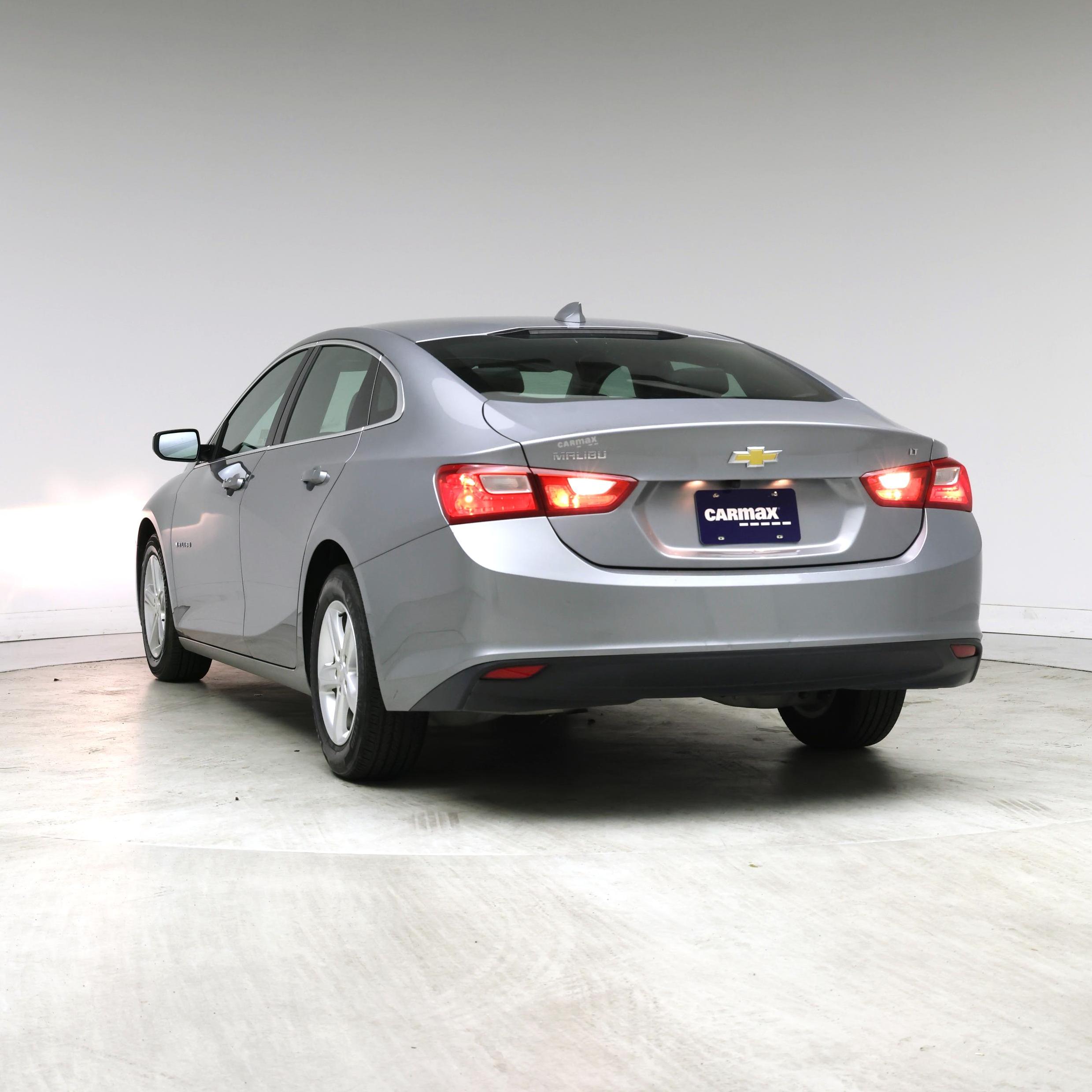 Thumbnail: 2023 Chevrolet Malibu - 2