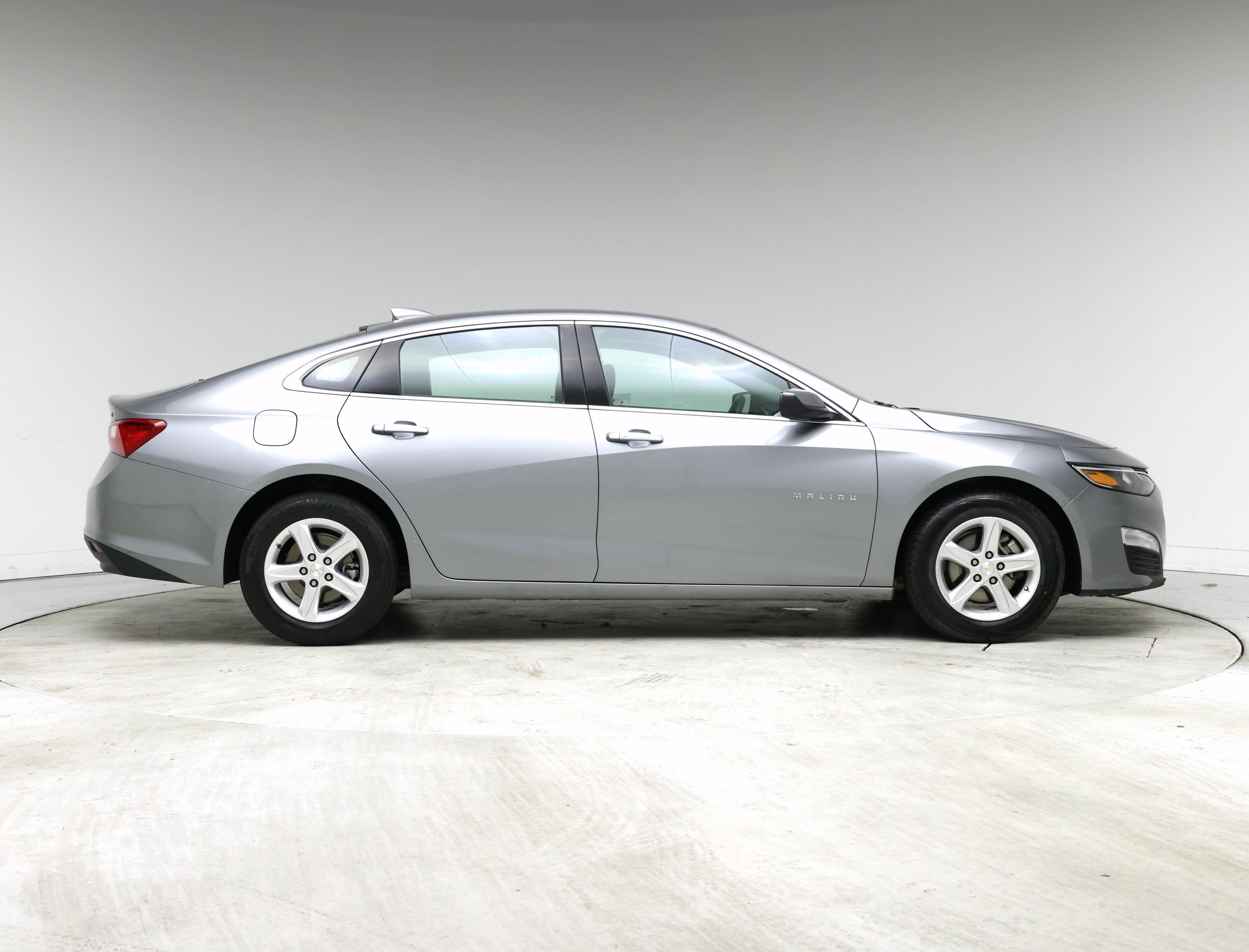 Thumbnail: 2023 Chevrolet Malibu - 7