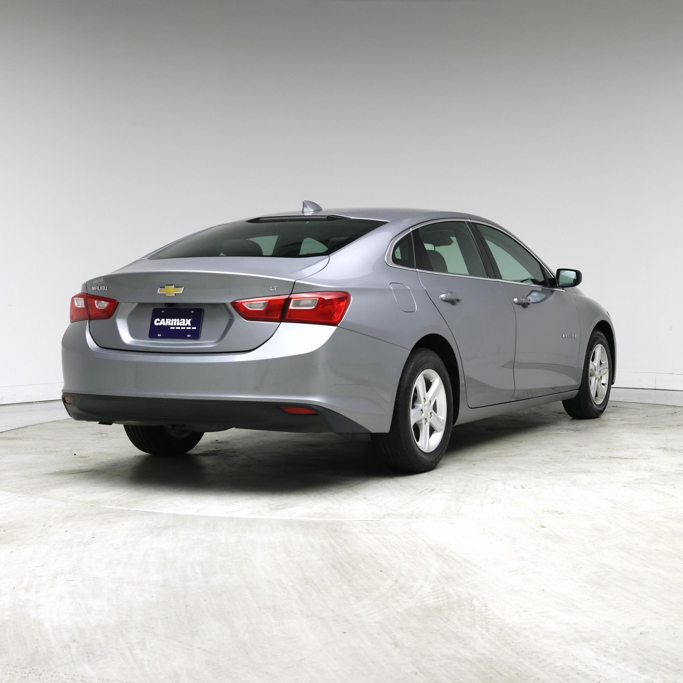 Thumbnail: 2023 Chevrolet Malibu - 8