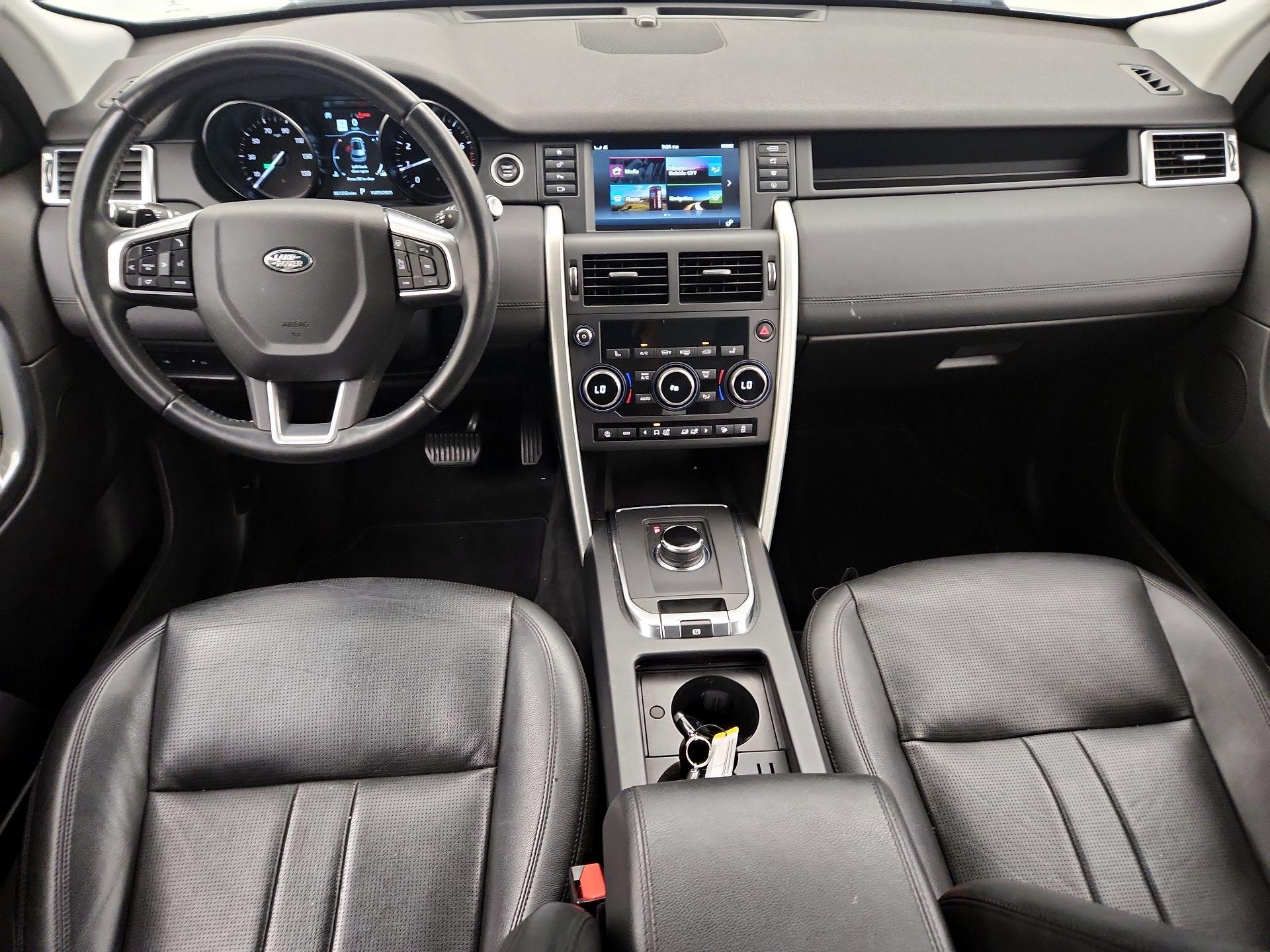 Thumbnail: 2019 Land Rover Discovery Sport - 9