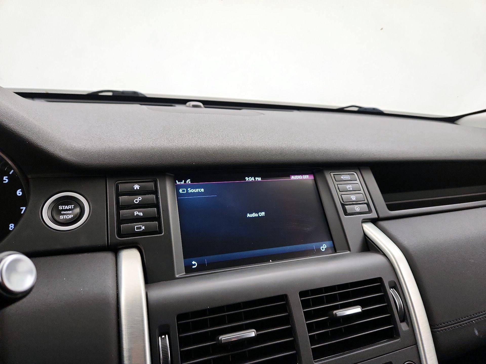Thumbnail: 2019 Land Rover Discovery Sport - 15