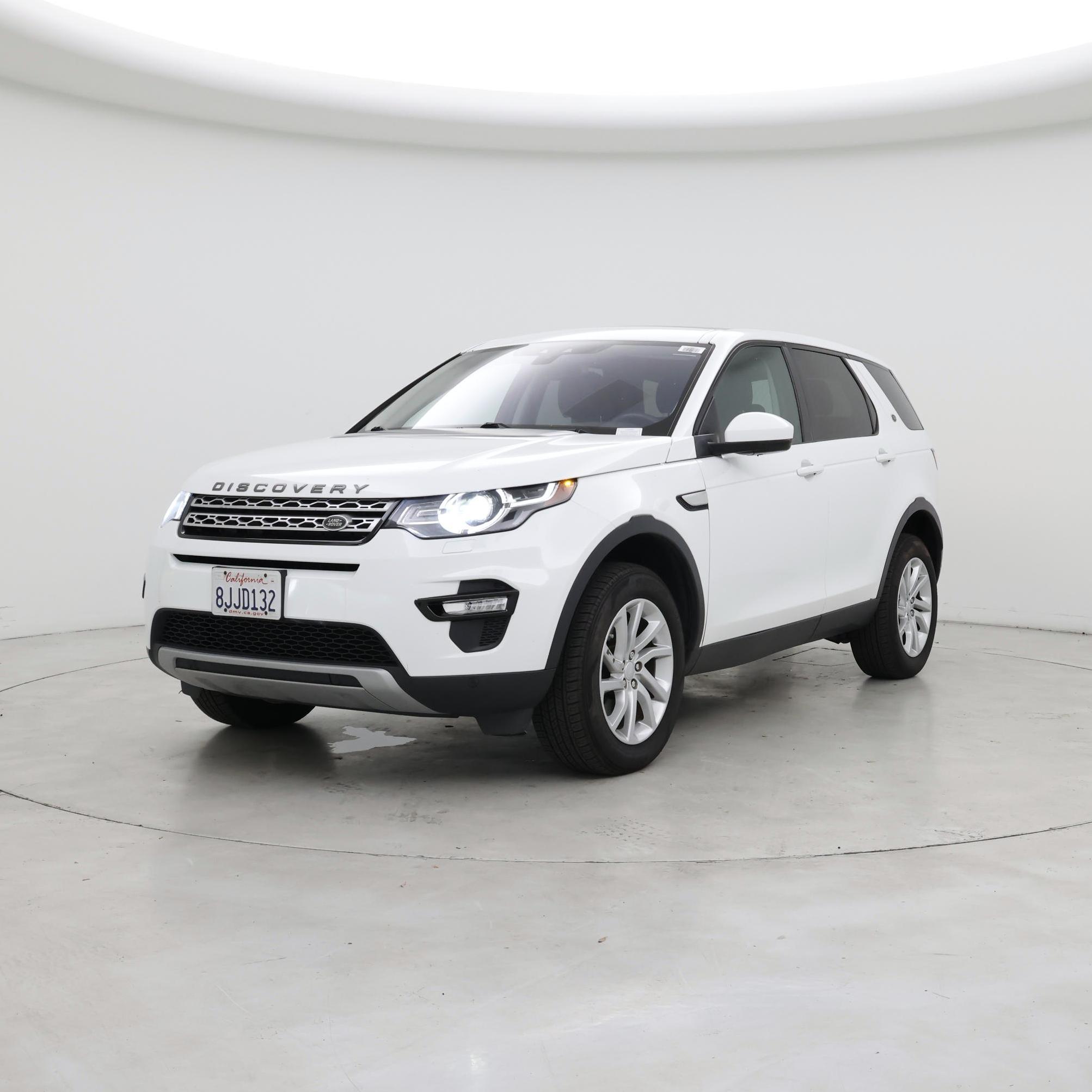 Thumbnail: 2019 Land Rover Discovery Sport - 4