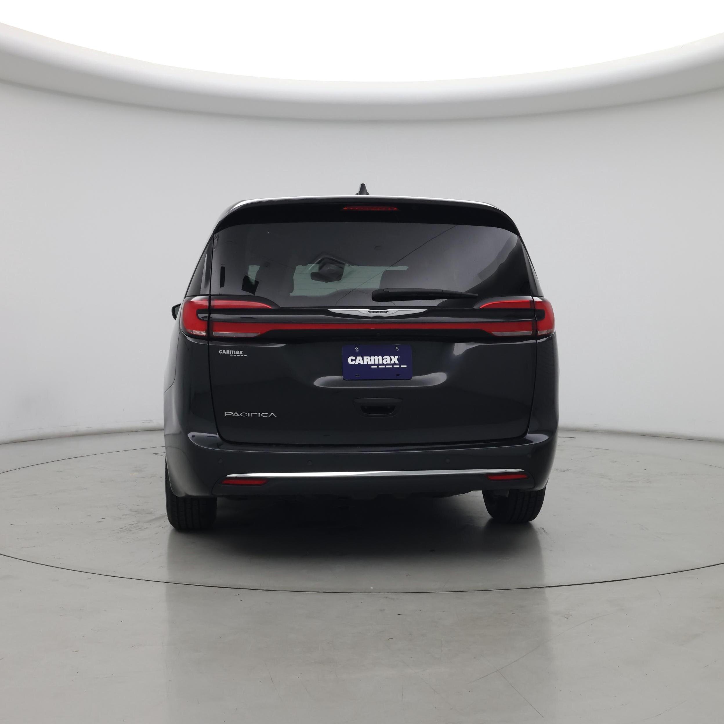 Thumbnail: 2023 Chrysler Pacifica - 6