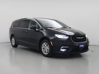 2023 Chrysler Pacifica Touring L -
                Ontario, CA