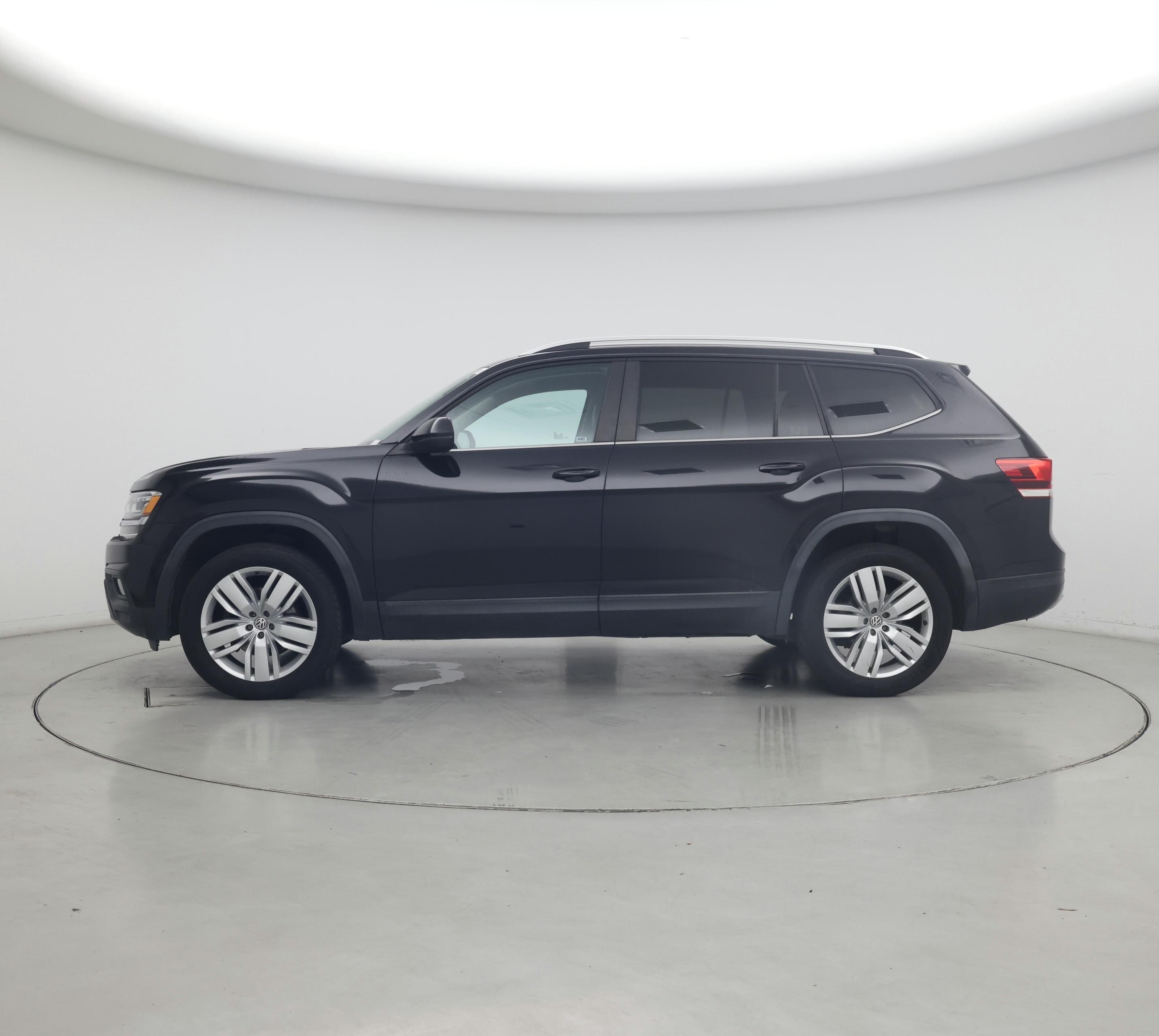 Thumbnail: 2019 Volkswagen Atlas - 3