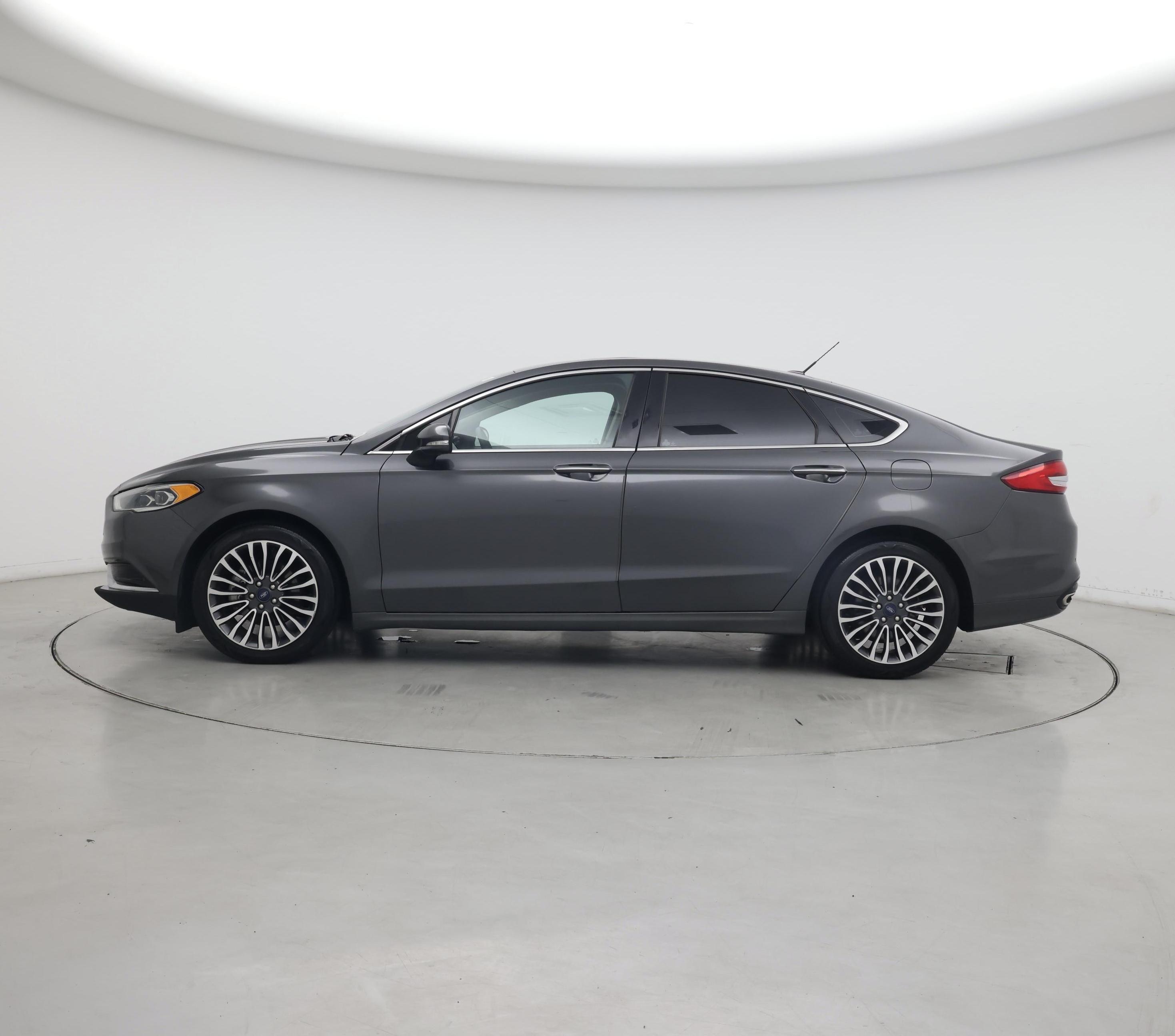 Thumbnail: 2018 Ford Fusion - 3
